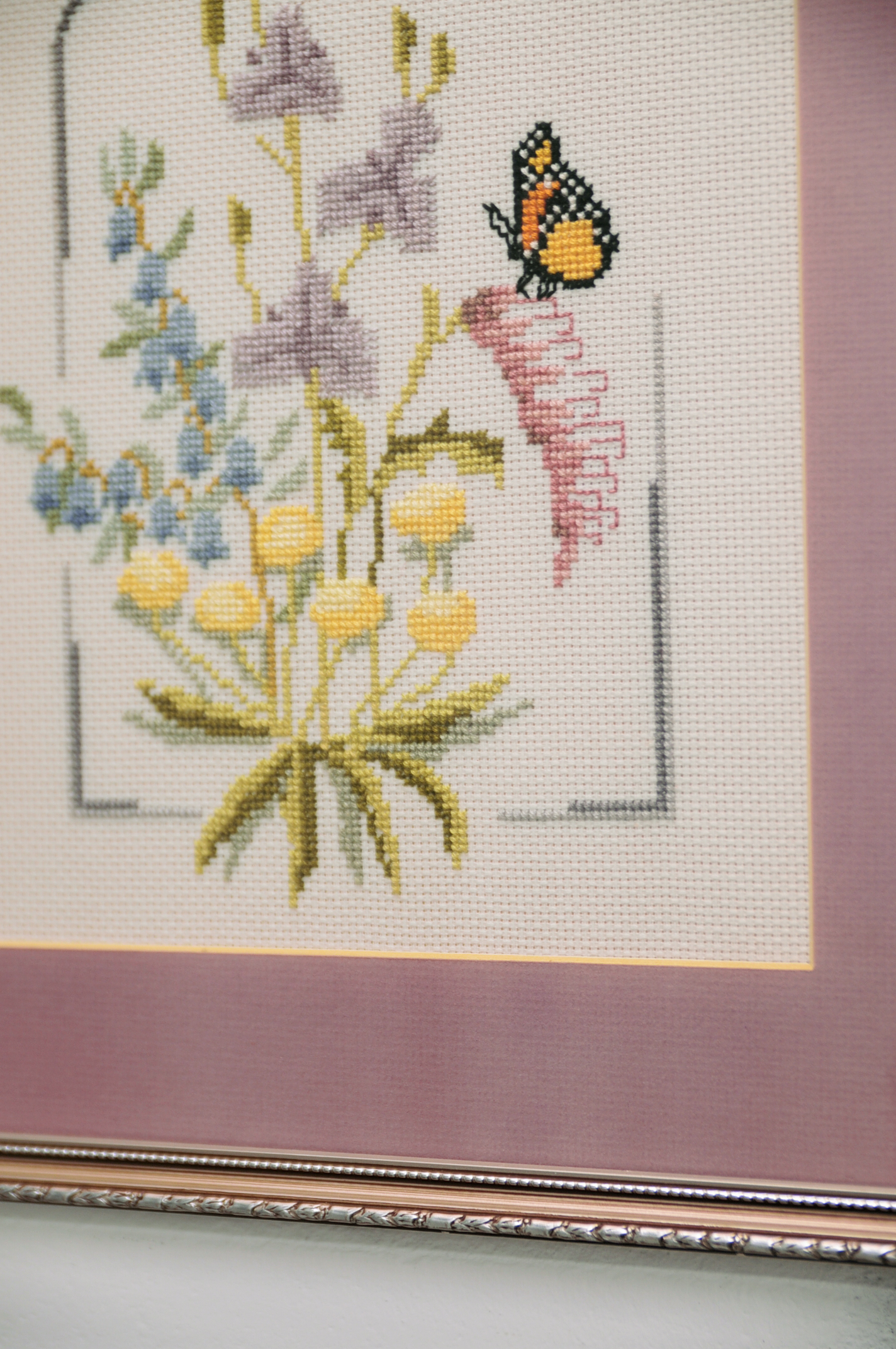 Zilveren Lijst Geborduurde Bloemen & Vlinder image 4