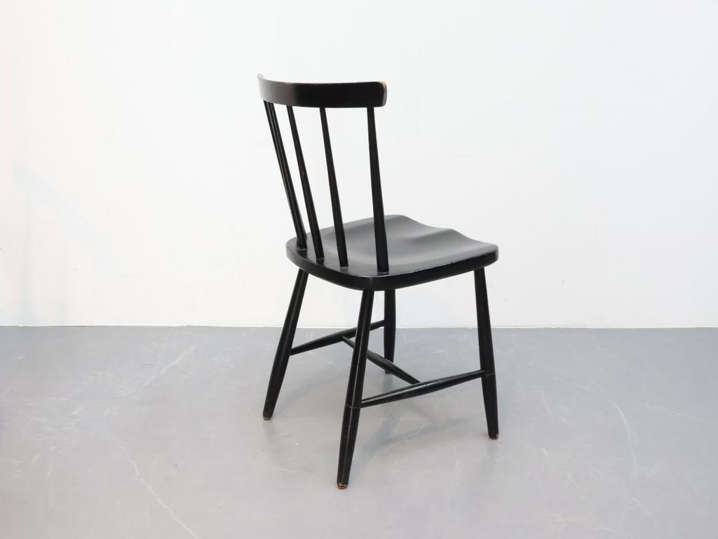 Vintage Spijlenstoelen | 13 Stuks | Hout image 4
