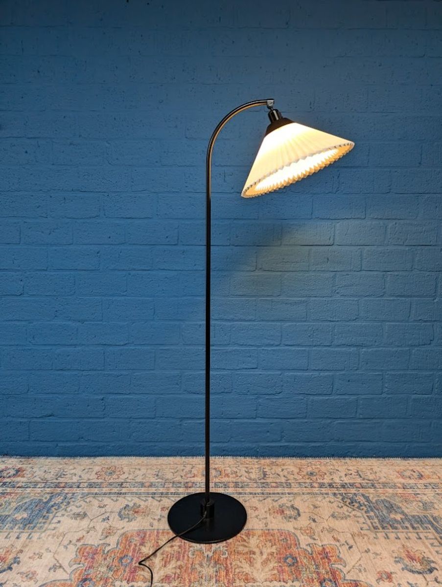 Design Vloerlamp, Le Klint Model 368 image 8