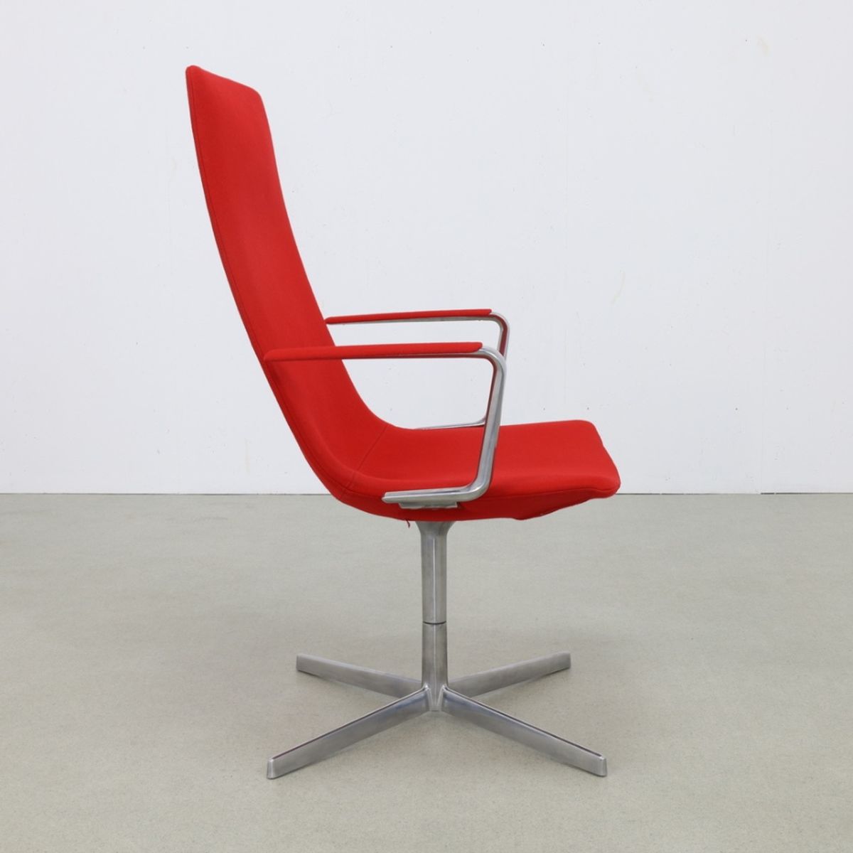Design Fauteuil Arper Cativa image 4