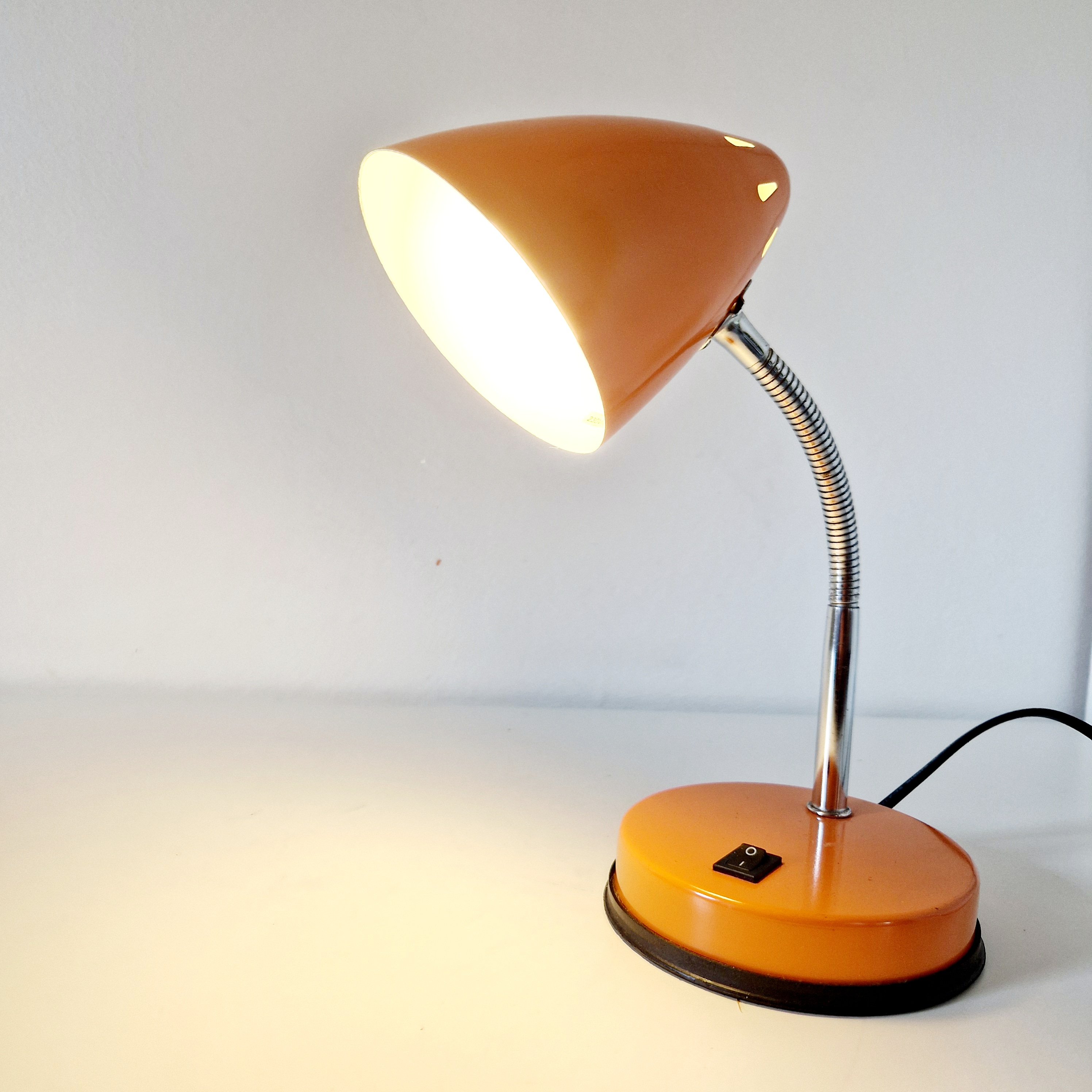 Vintage Oranje Bureau Lampje Uit De Jaren 90 image 3