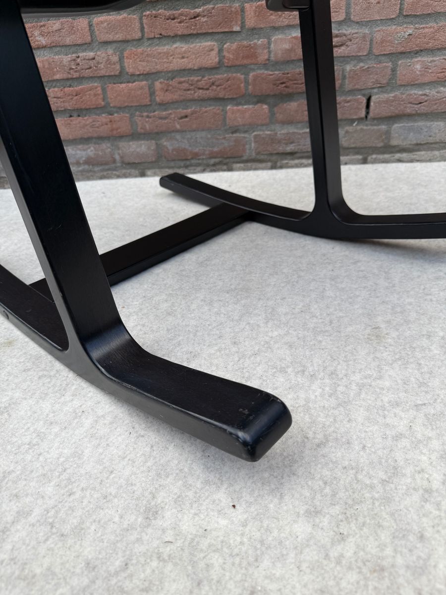 Stokke Peter Opsvik Actulum Ergonomisch Gevormde Schommelstoel - Zwarte Bekleding En Houten Frame image 16
