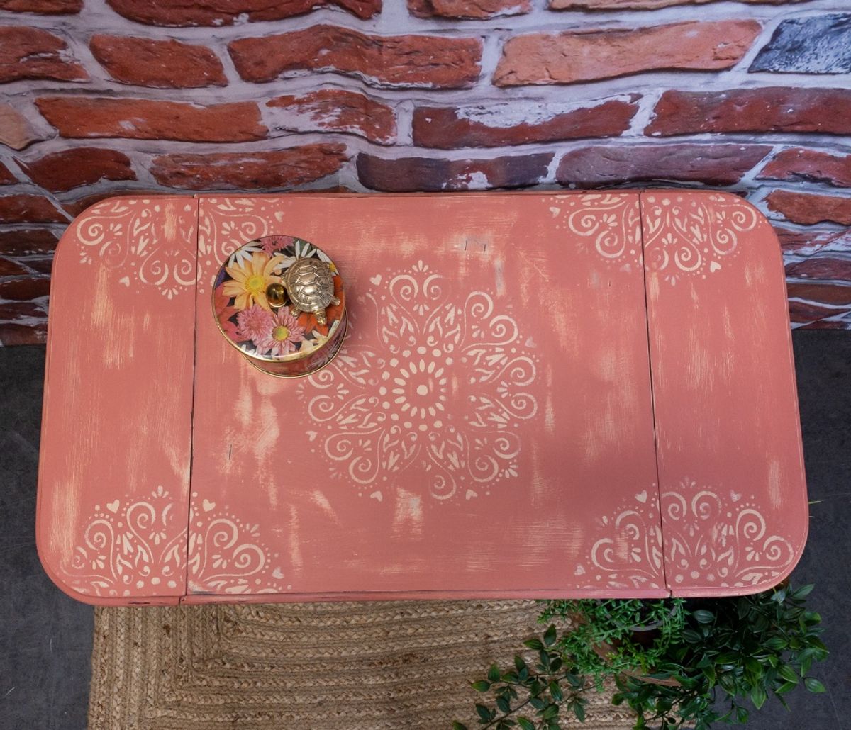 Hangoor Bijzettafel image 3