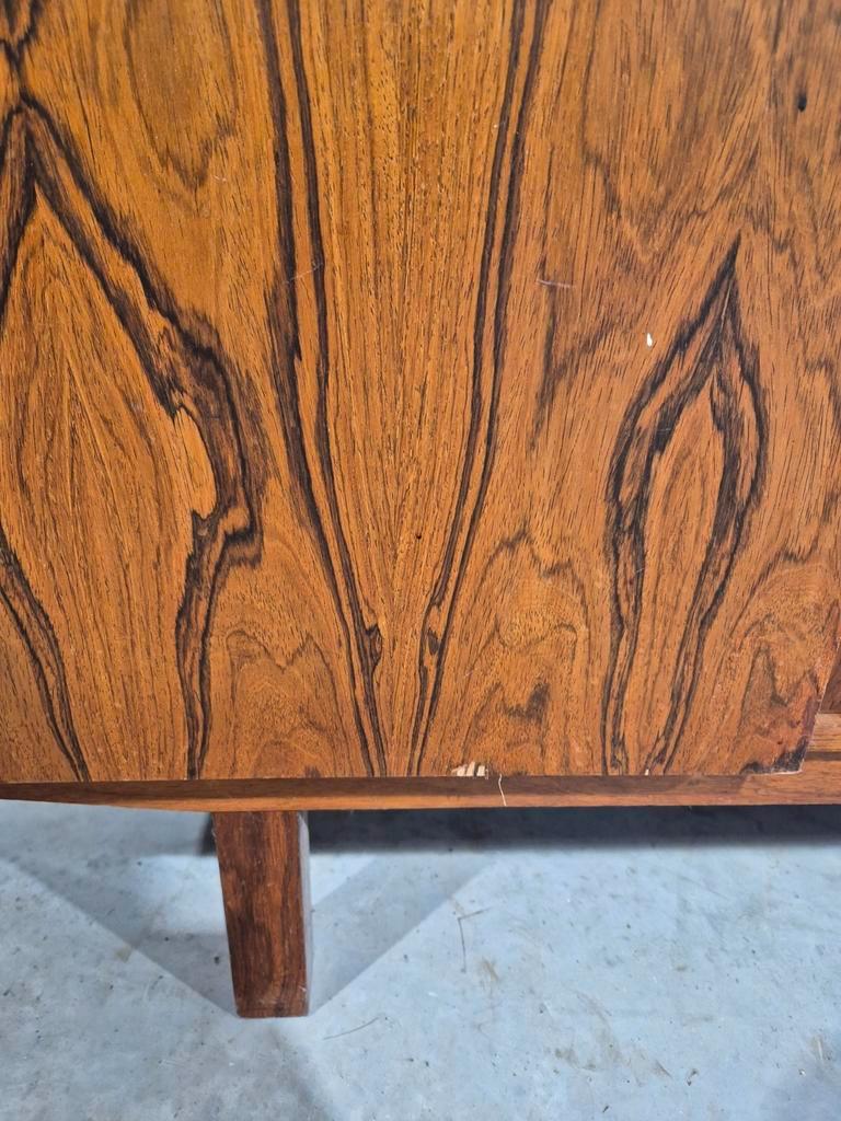 Mid Century Pallisander Fineer Klerenkast 4 Deurs Deens image 4
