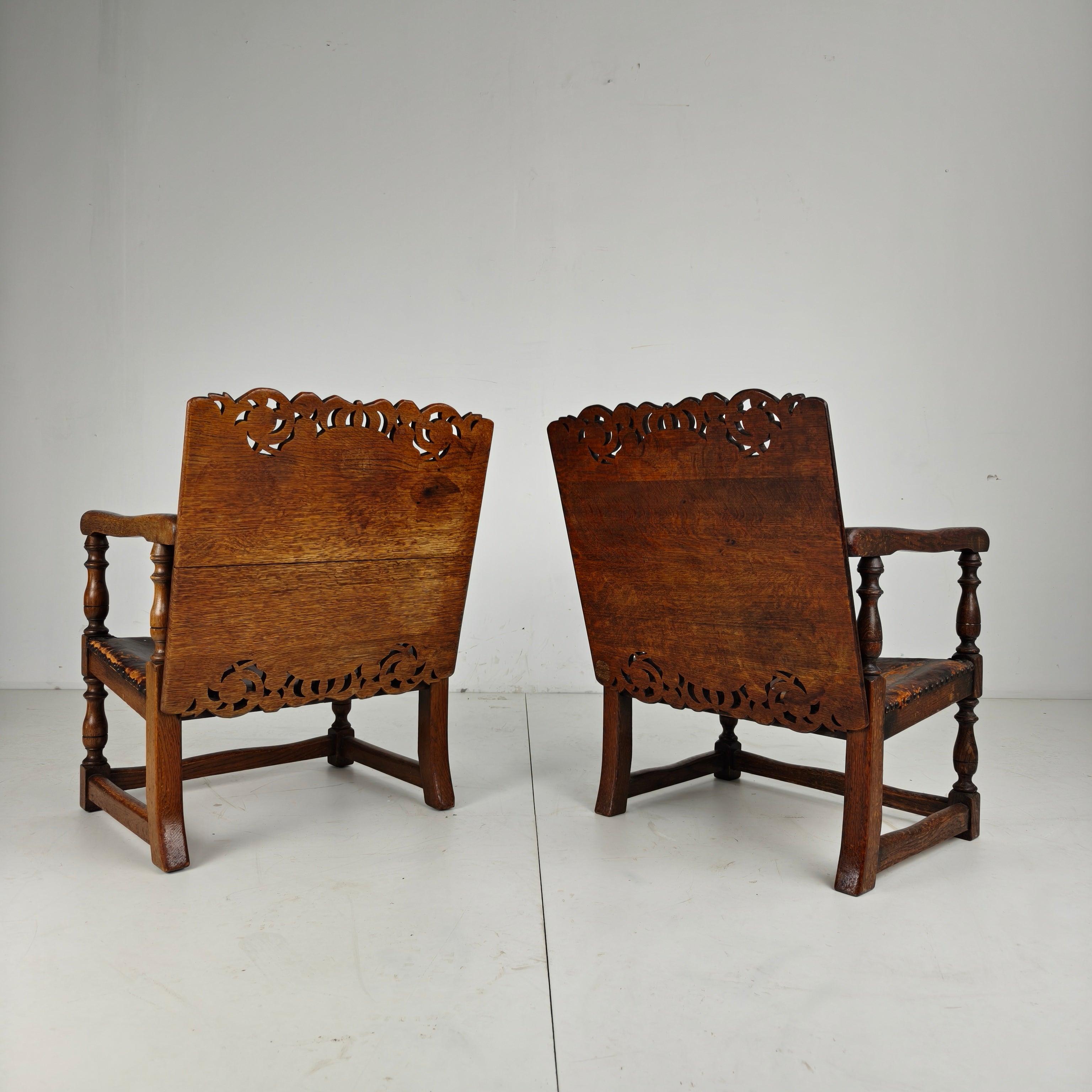 Pair Of English Antique Jacobean Monk Armchairs / Tables By F. Parker & Sons Ltd image 16