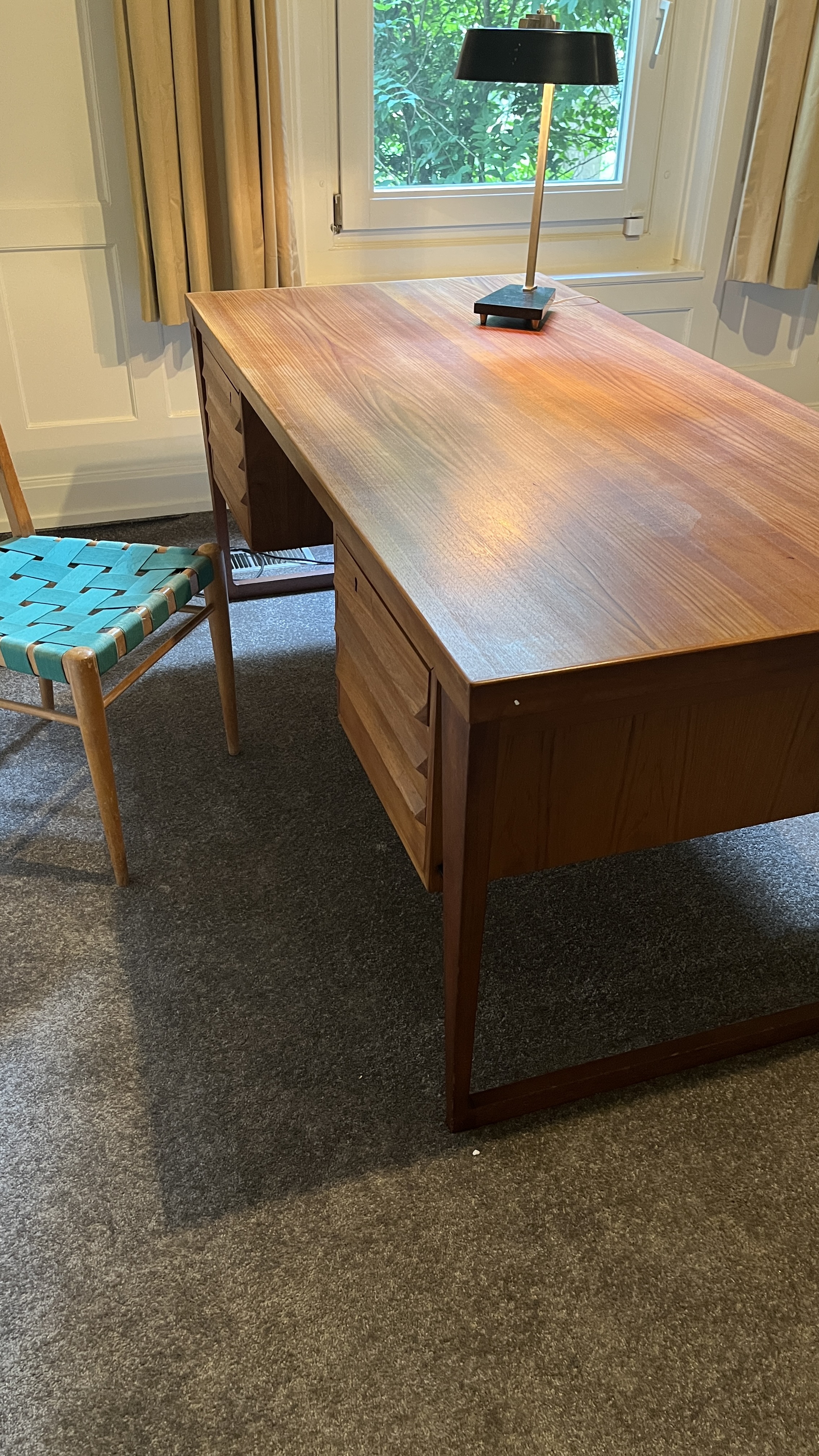 Danish Modern Kai Kristiansen Skrivebord Nr. 70 image 4