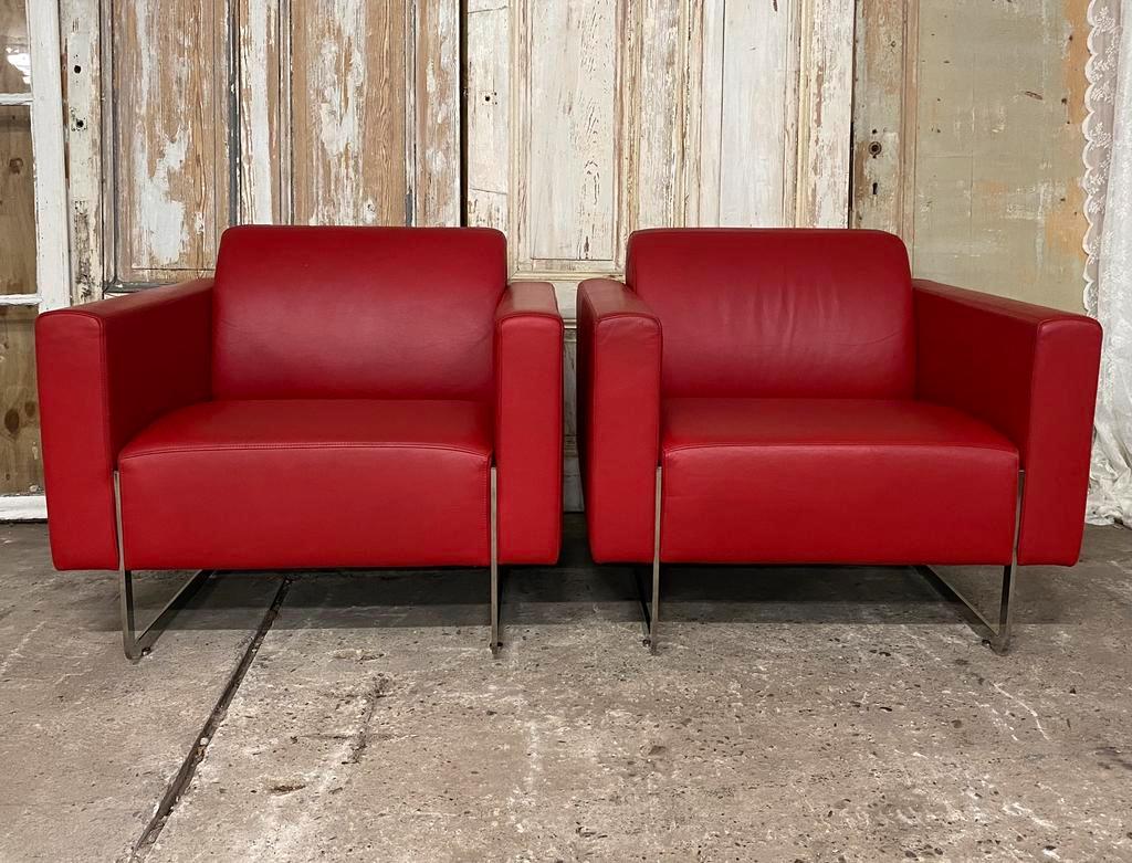 Artifort Fauteuils (2x), Model Mare. Rood Leder. Design. image 3