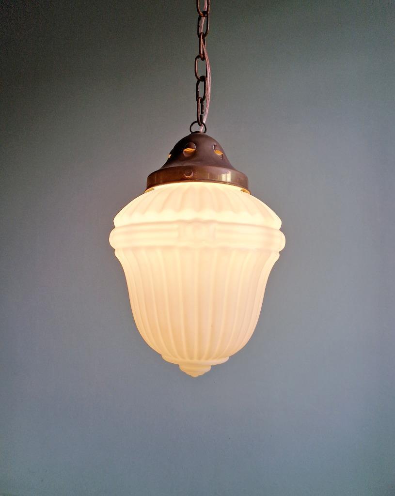 Art Deco Hanglamp In Geperst Gegoten Wit Opaline Glas image 3