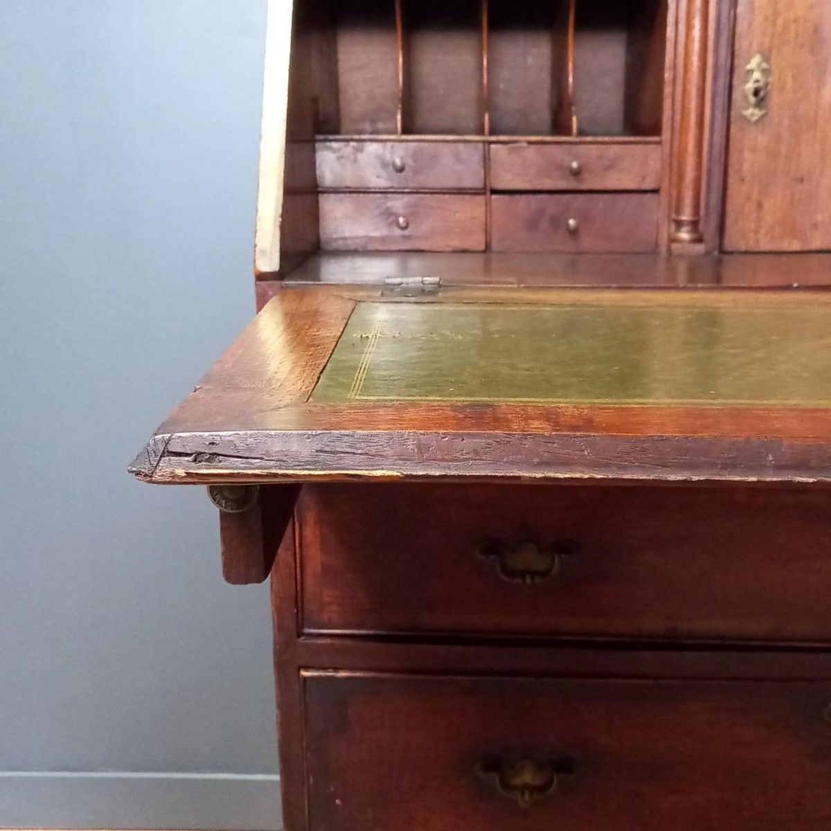 Antieke Engelse Secretaire image 6