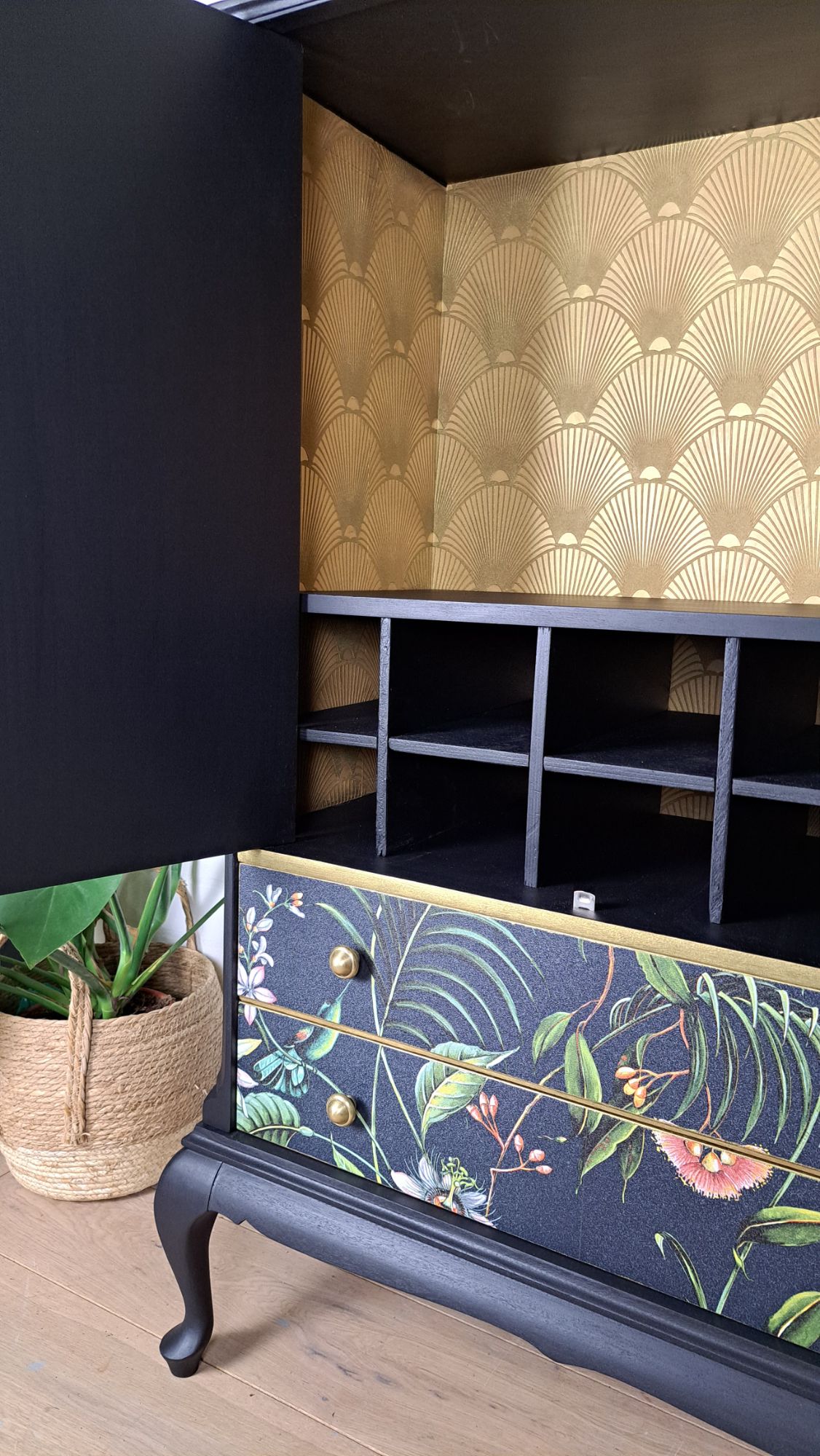 Barkast Botanical image 9