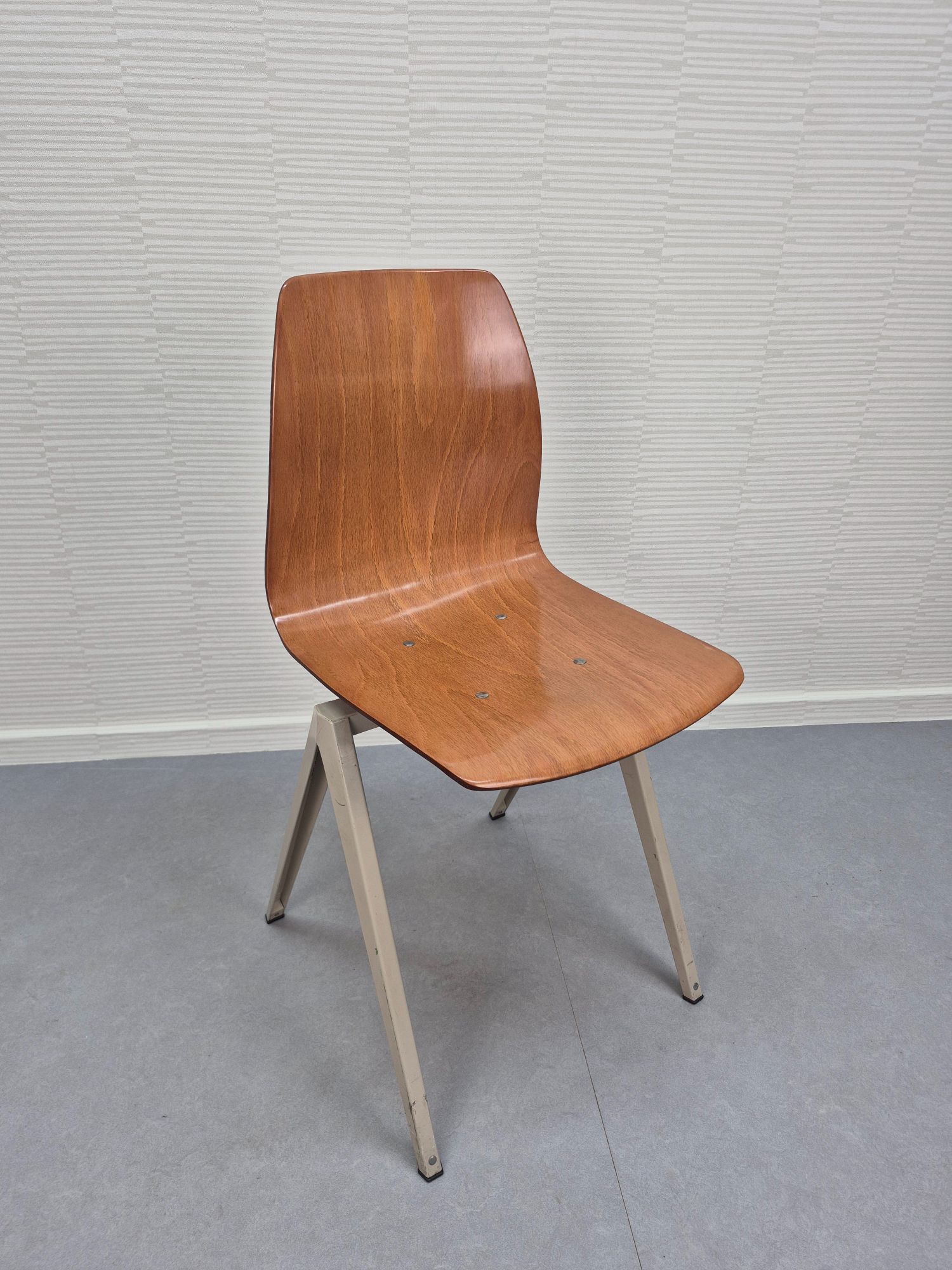 Galvanitas S22. Vintage Schoolstoel, Stapelbaar. image 4