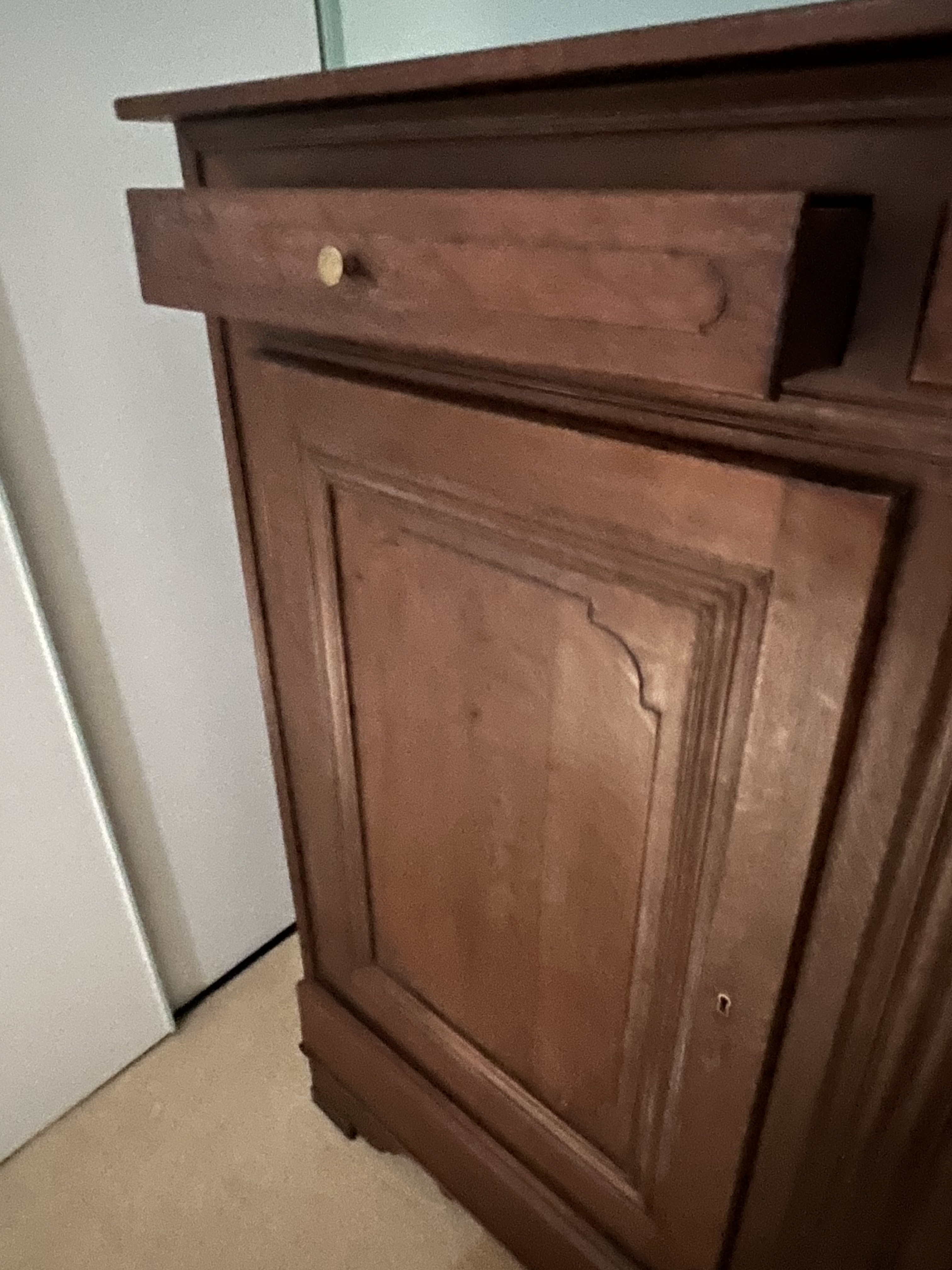 Eiken Louis Philippe Dressoir image 5