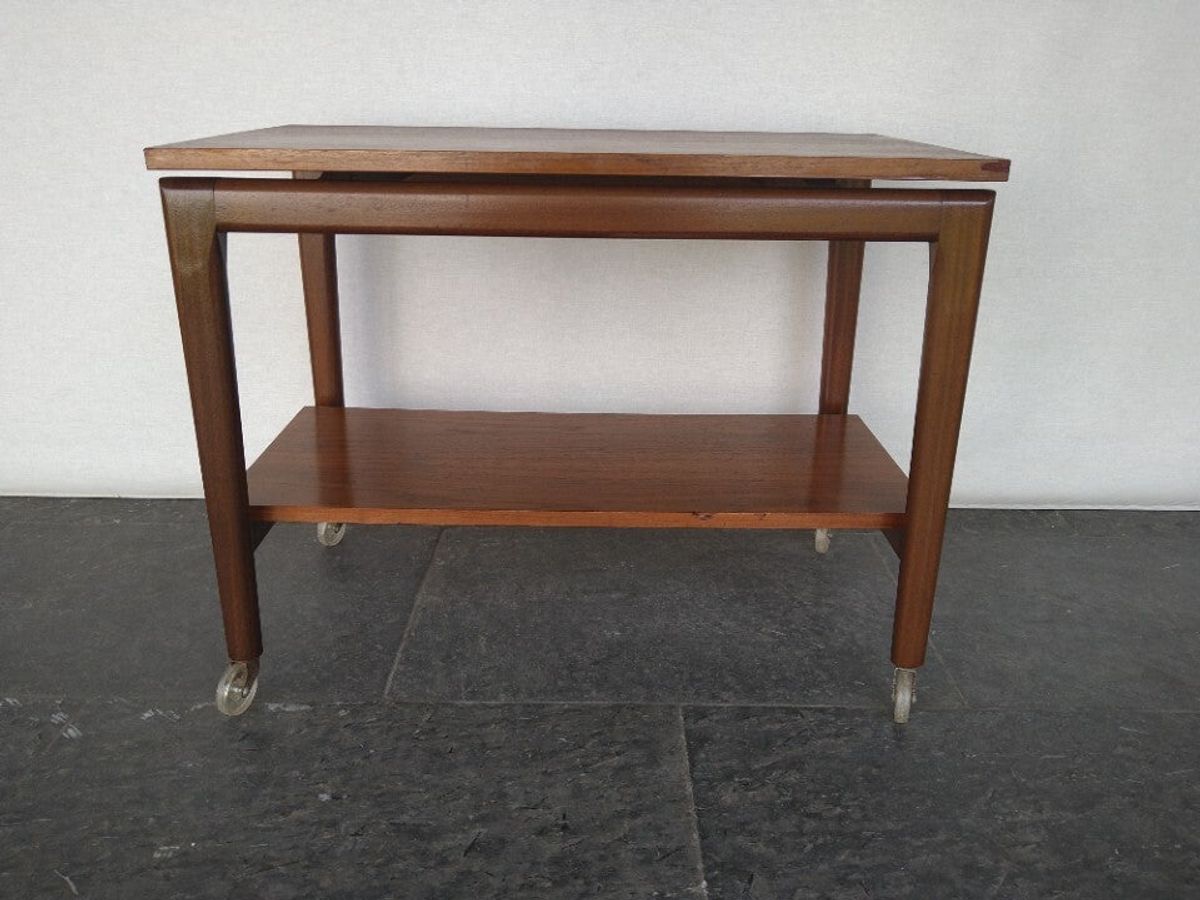 Scandinavisch Teakhouten Vintage Serveerwagen image 3