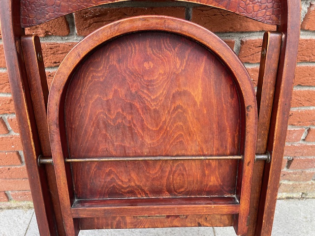 Thonet Cosmos B751 Klapstoel. Zeldzaam Krokodillenreliëf. image 10