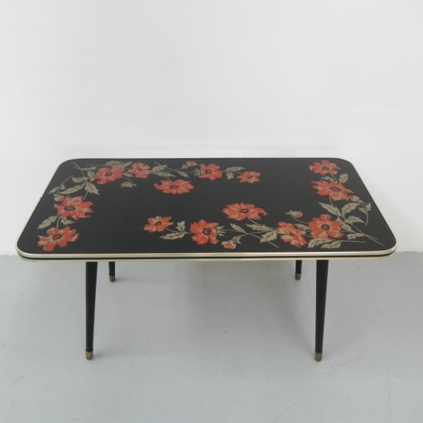 Vintage Salontafel Met Glazen Blad En Schuine, Taps Toelopende Poten image 10