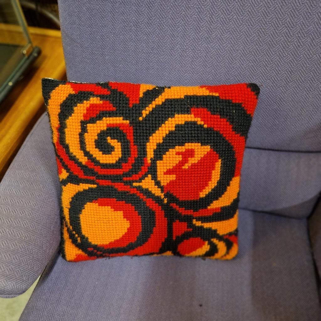 Retro Kussen Wollen Kussen Oranje Kussen image 2