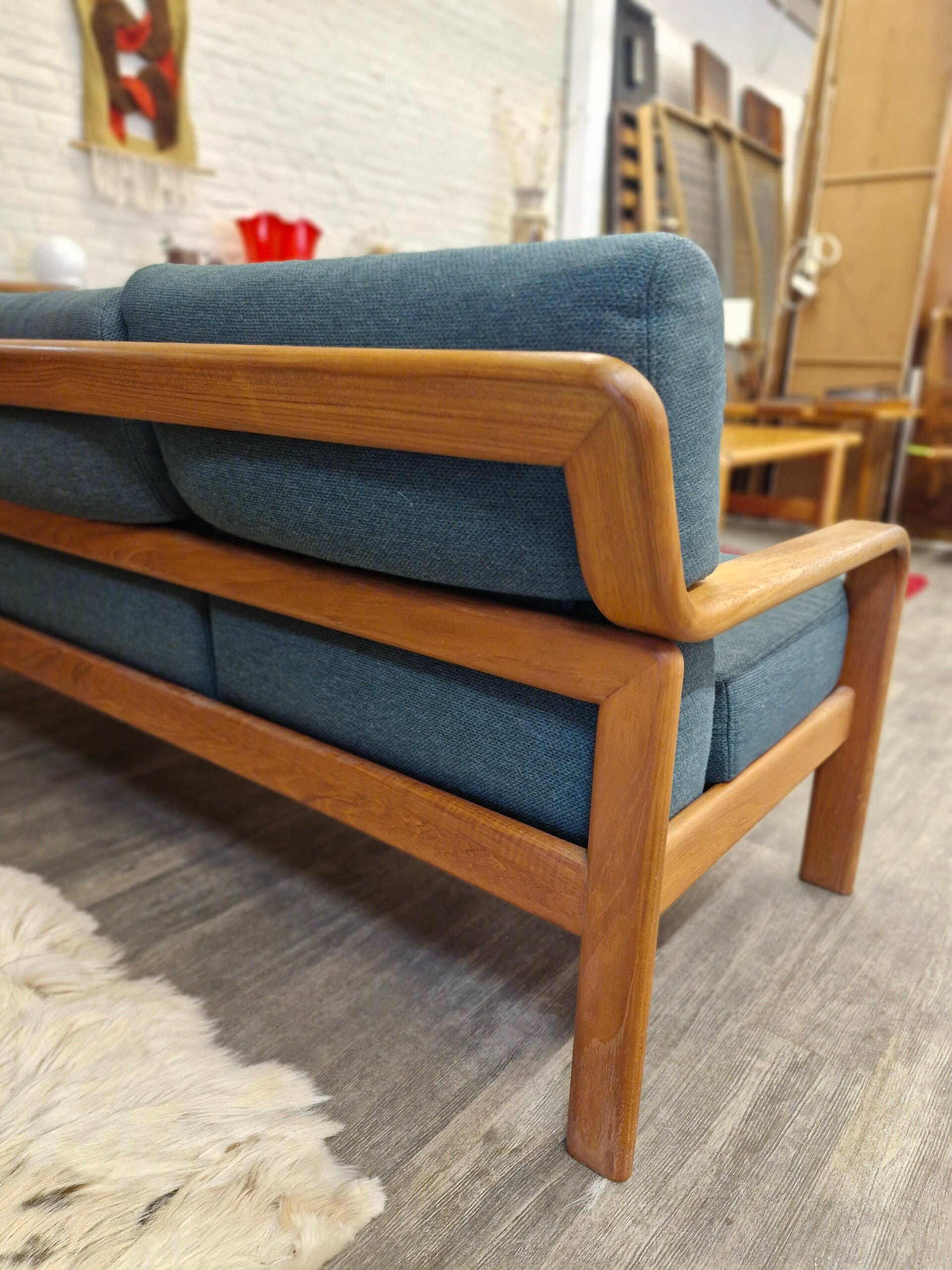 Vintage Deens Design Driezits Bank L. Olson & Son image 3