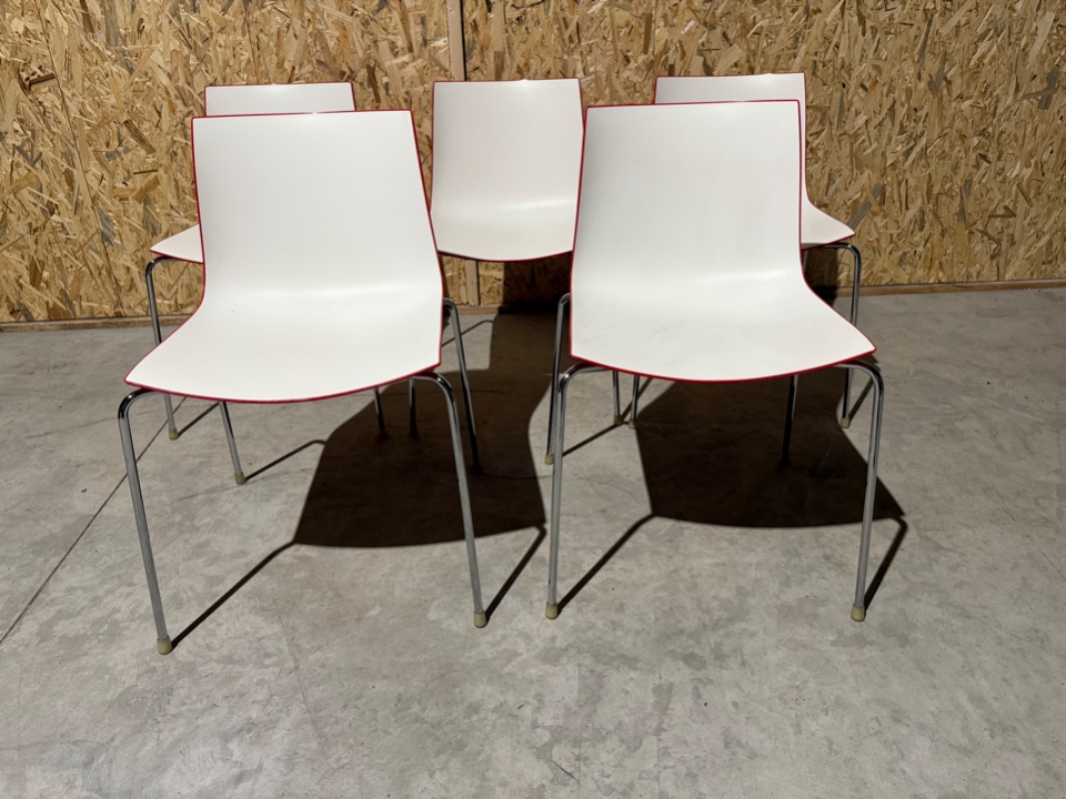 Arper Catifa 46 Design Stoel - Wit/Rood Kunststof image 3