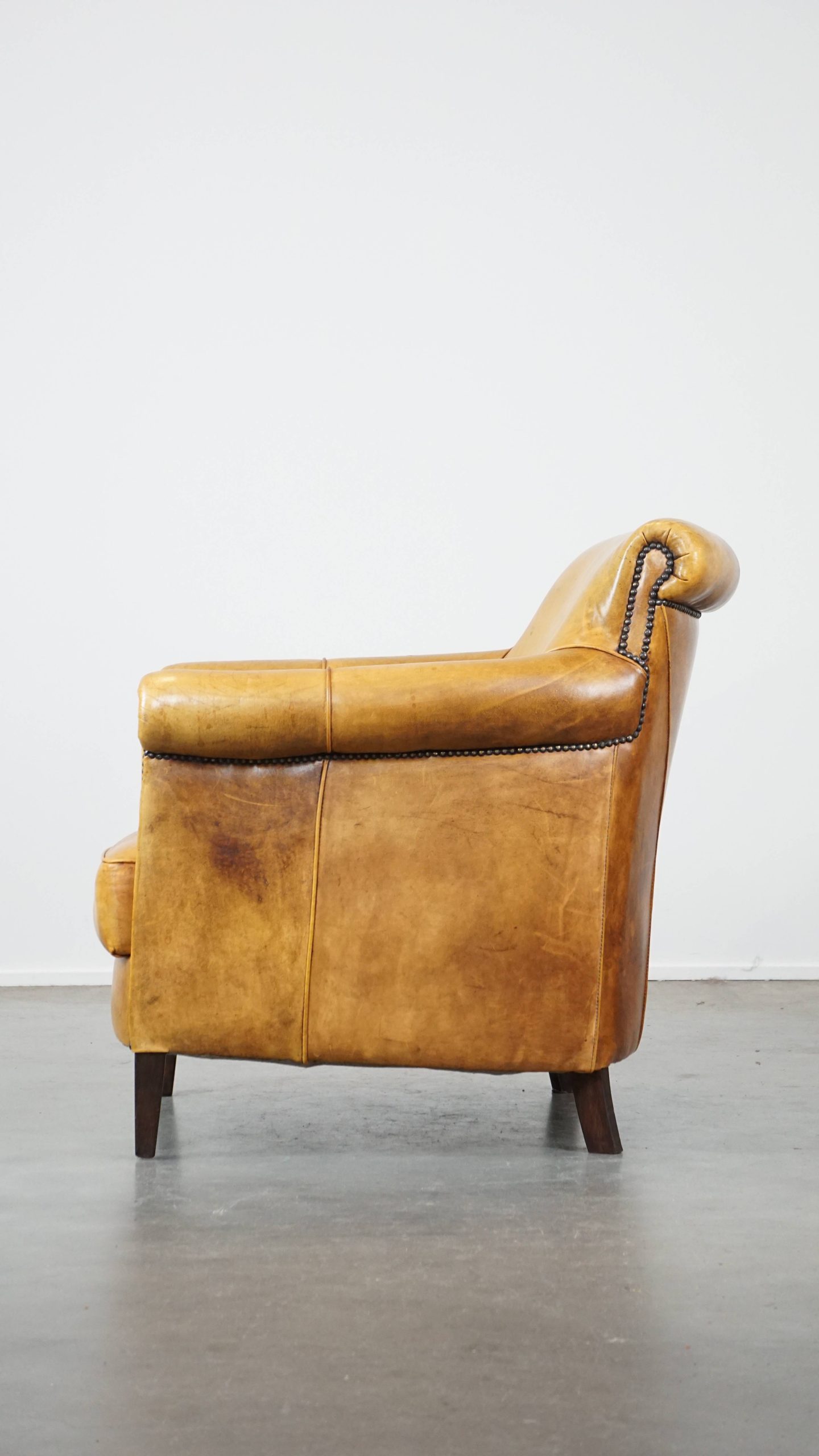 Gezellige, Comfortabele Rundleren Fauteuil/armchair In Een Unieke Kleur image 6