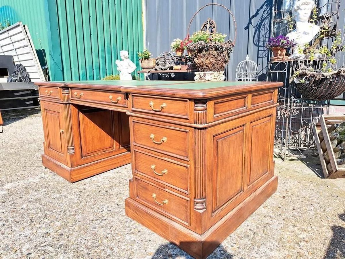 Klassieke Engelse Schrijftafel, Bureau, Partnerdesk, Met Led image 3