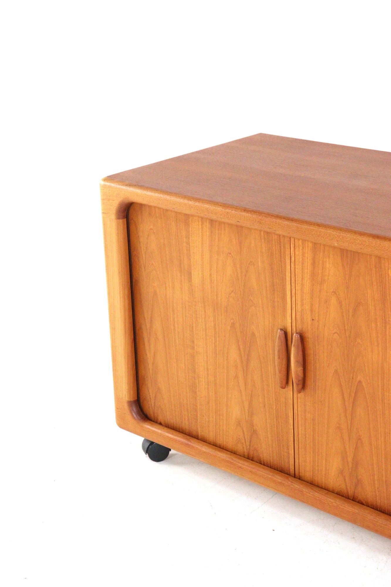 dyrlund Audio / Tv Meubel 'bandholm' Vintage Teak image 13