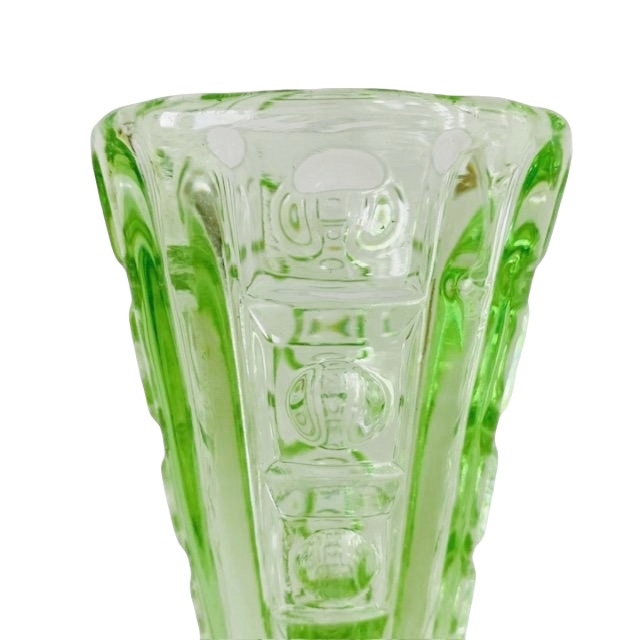 Art Deco Uranium Vaasje In Annagroen Persglas image 3