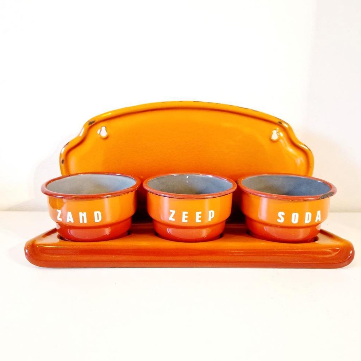 Oranje Zand Zeep Soda Rekje Antiek Emaille Wandrek image 2