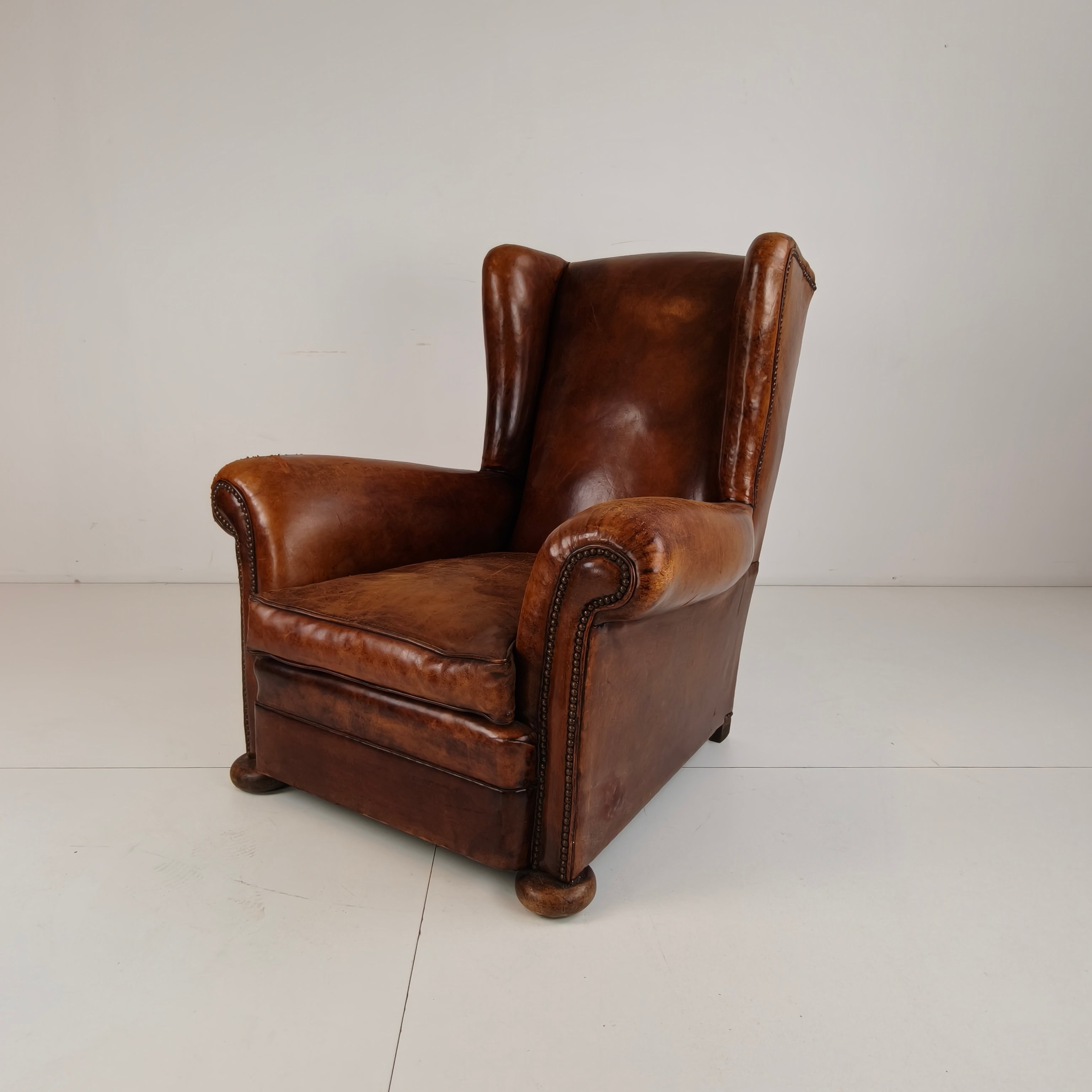 Engelse Leren Fauteuil – Hoge Kwaliteit & Uitstekend Comfort” image 12