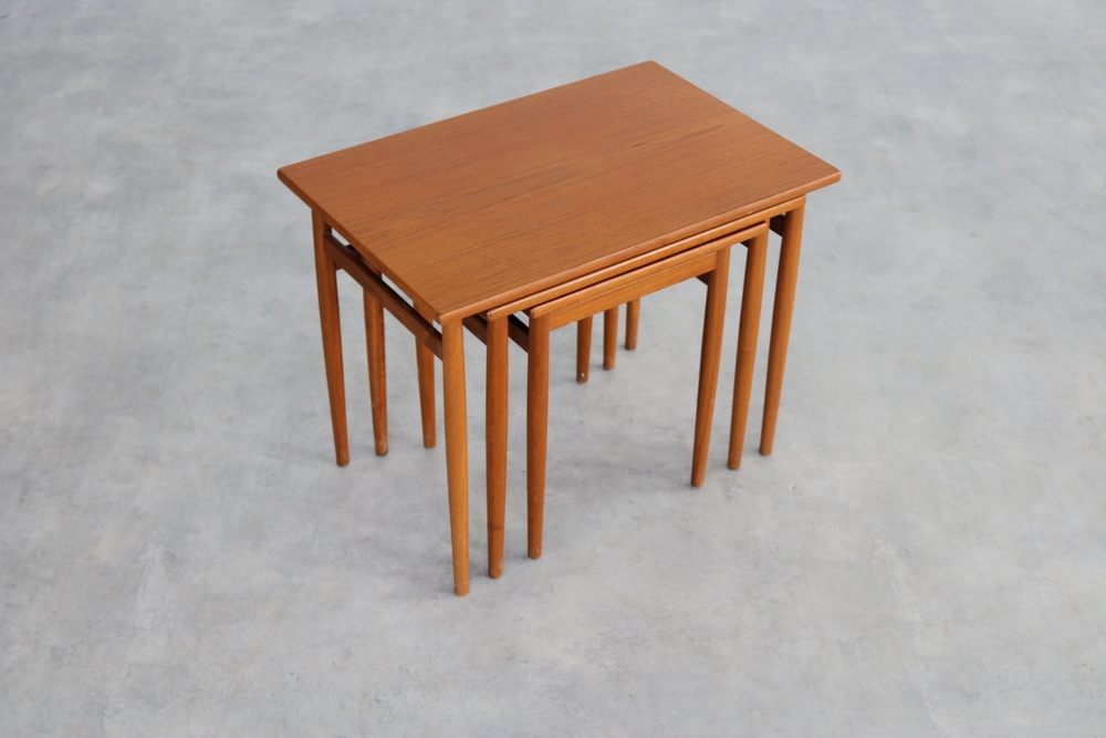 Vintage Nesting Tables | Bijzettafels | Teak | Zweeds image 4