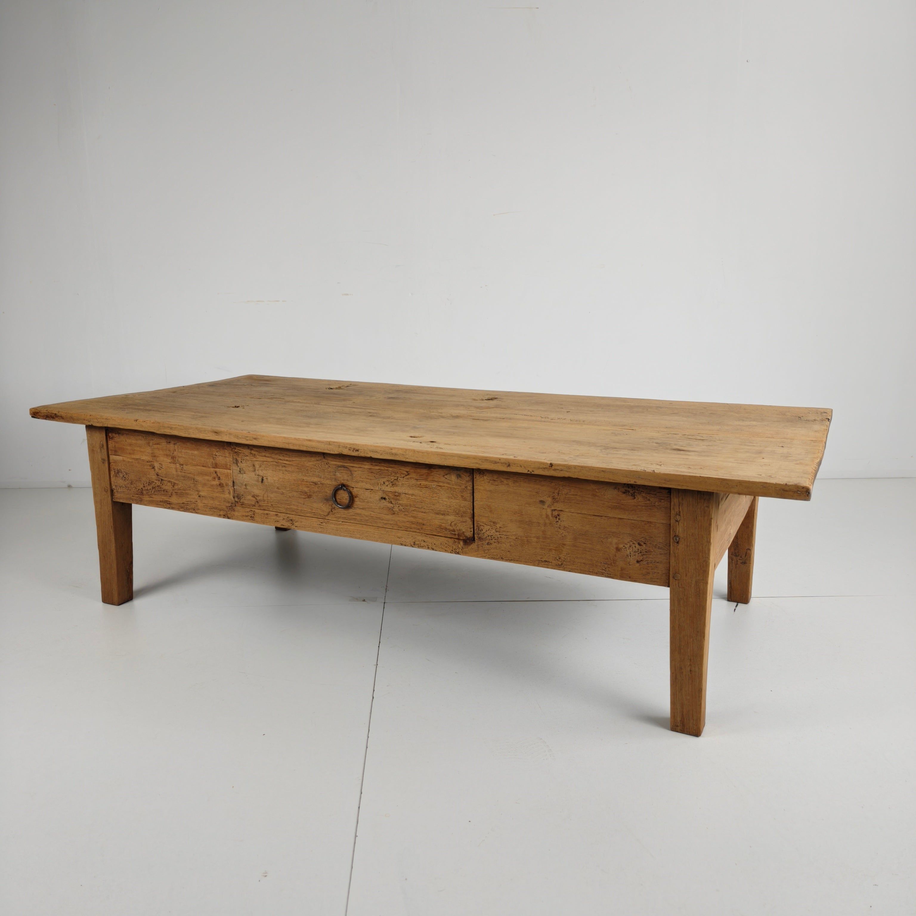 Antieke 19e Eeuwse Franse Boeren Salontafel Van Eikenhout image 4