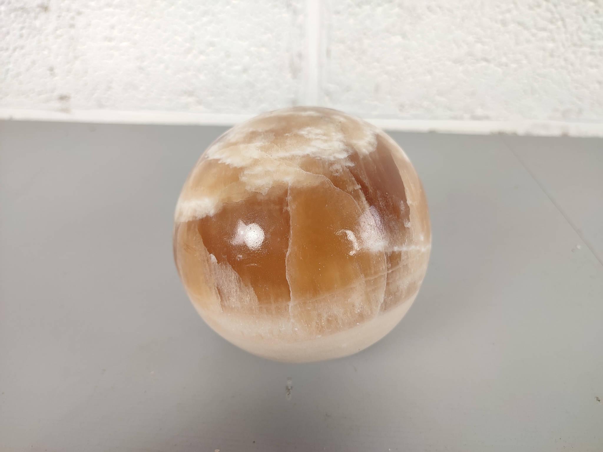 Duo Stenen Bollen (Calciet?) image 4