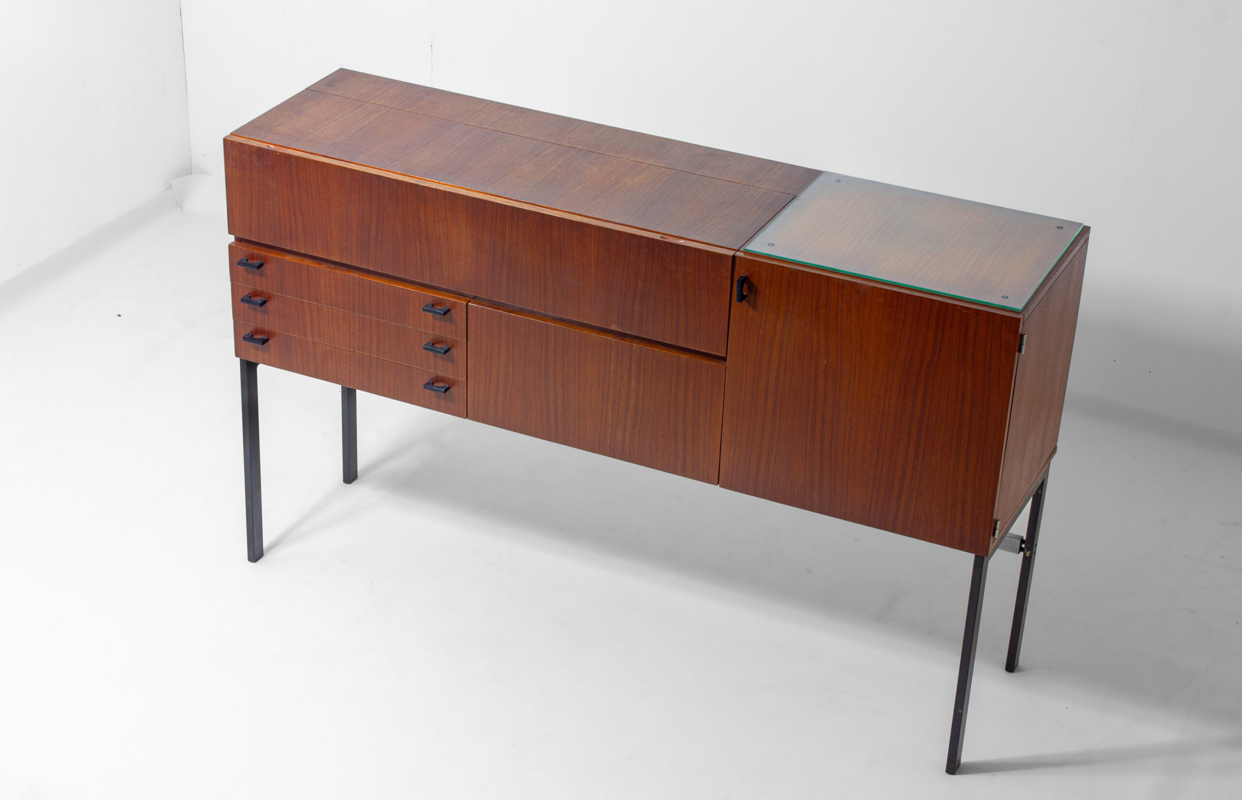 Zeldzame Mid-century Roger De Winter Cocktail Bar In Teak Met Bijhorende Krukken, 1960 image 3