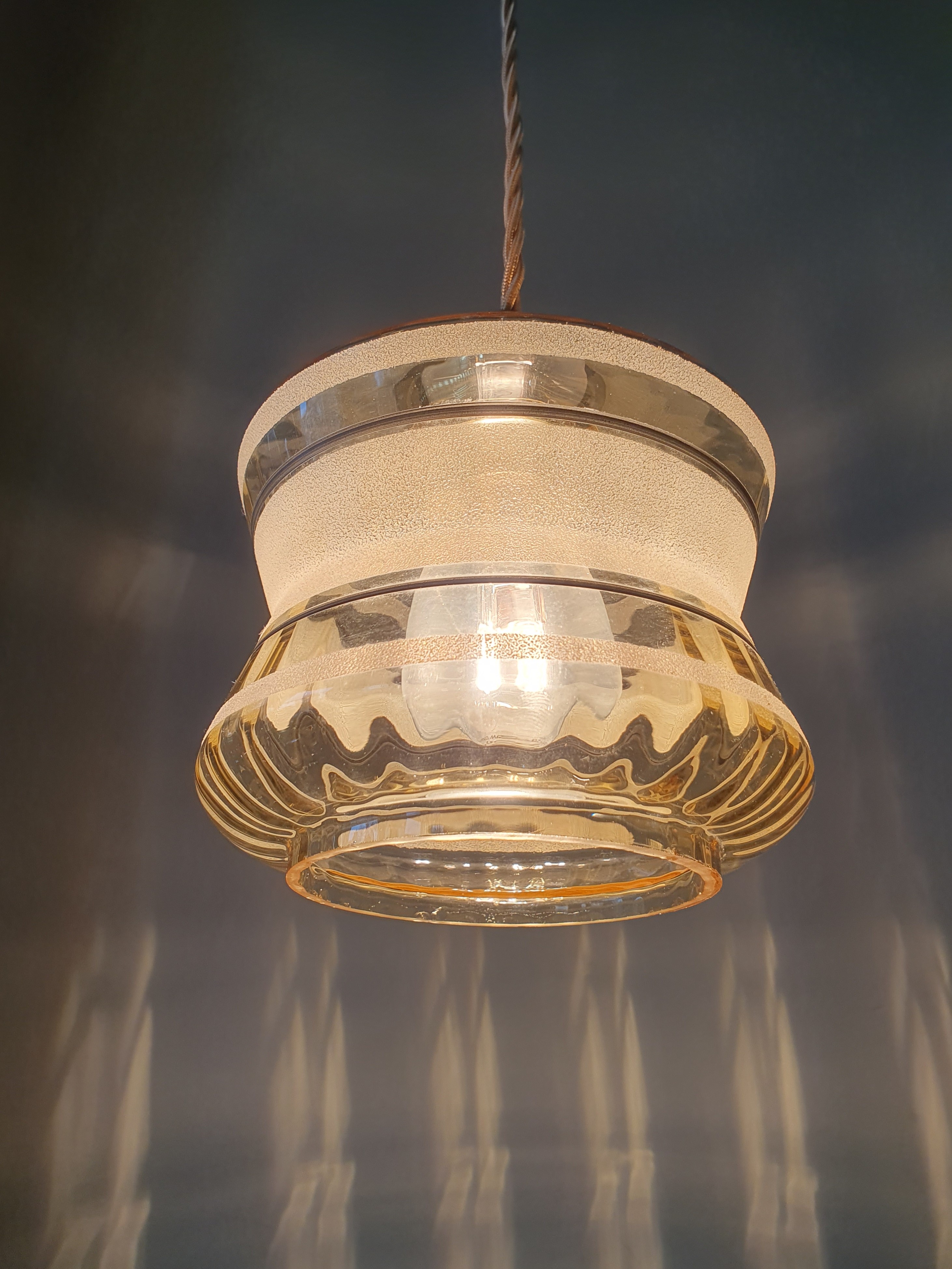 Vintage Hanglamp - Amberkleurig Glas Met Frosted Textuur image 7