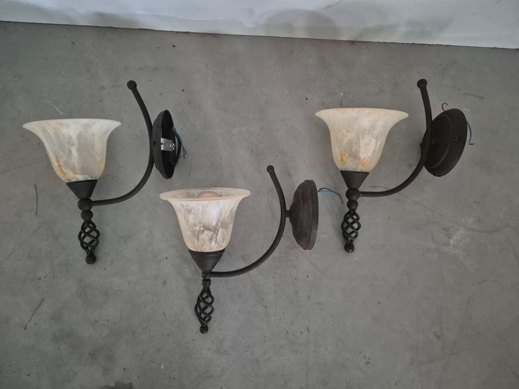3 Vintage Wandlampen Met Gemarmerd Glas image 2