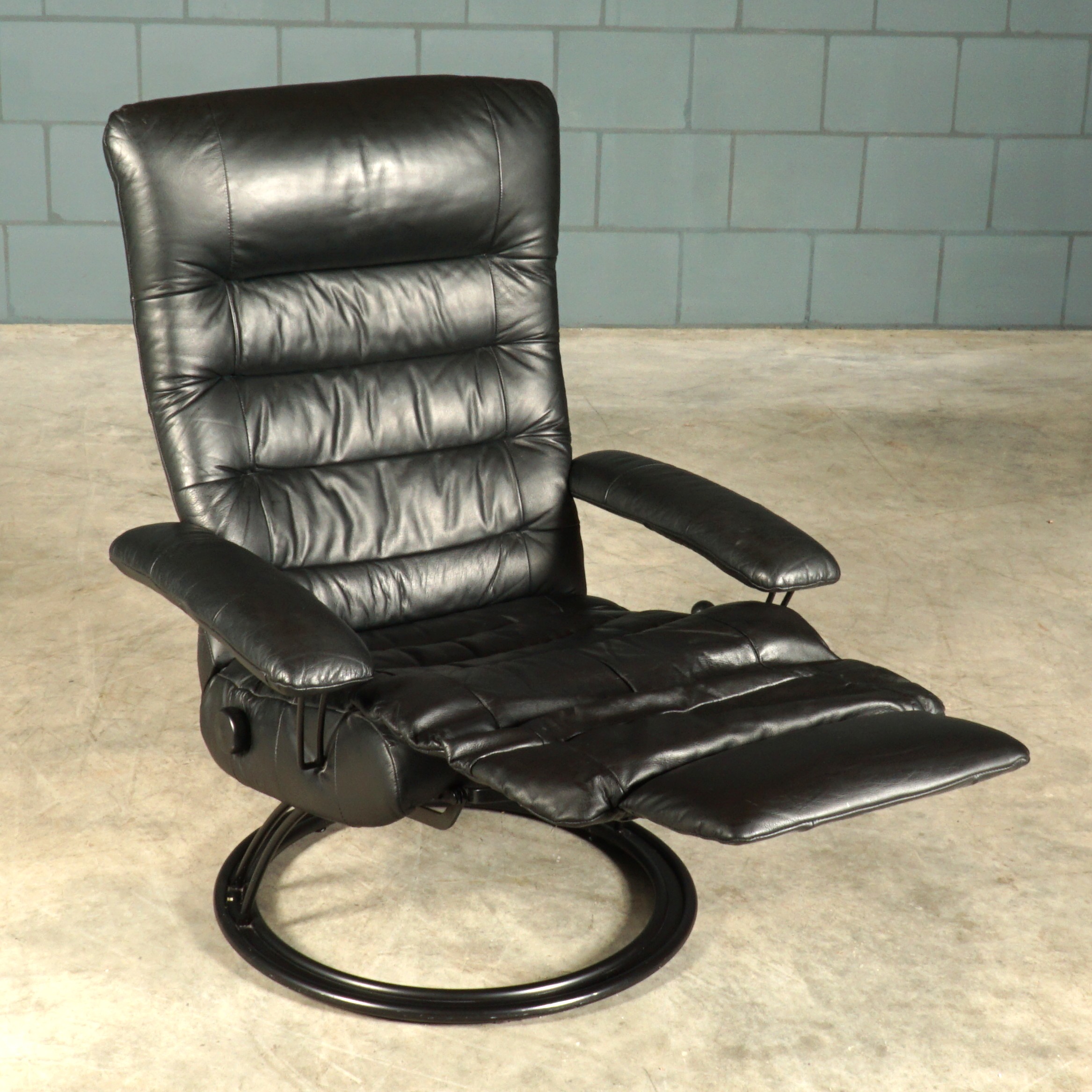 Vintage Draaifauteuil Met Voetsteun – Recliner – Jaren 80 image 17