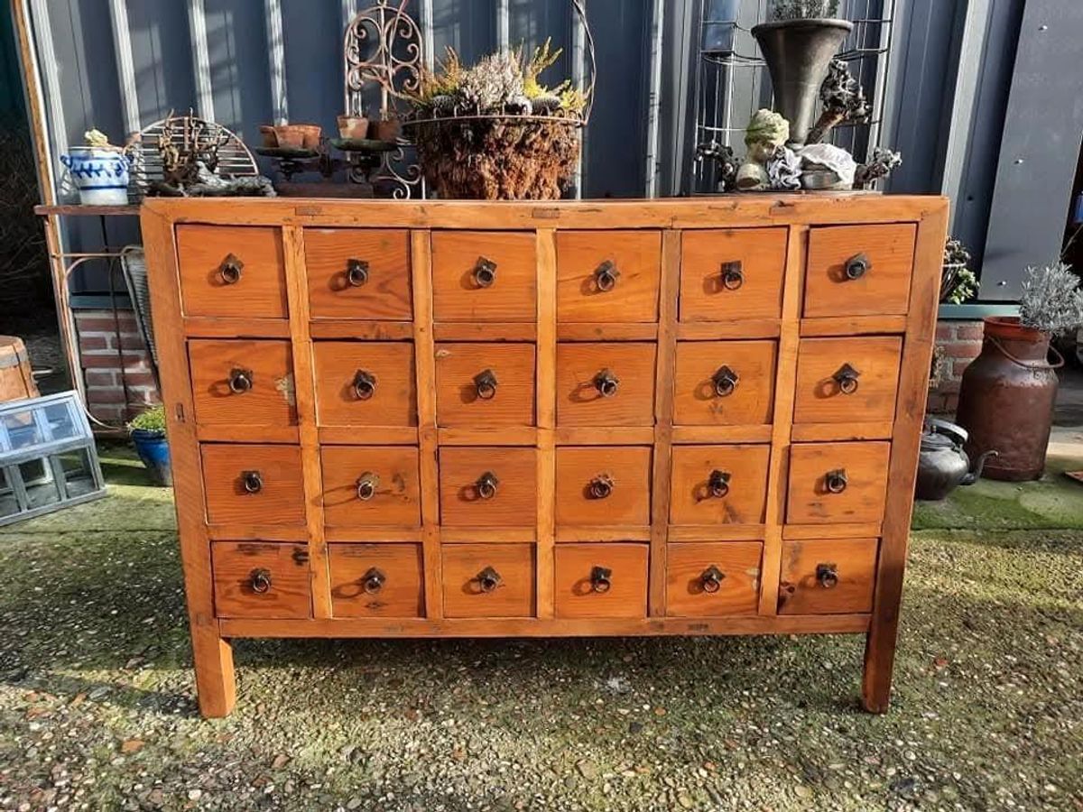 Oude Chinese Ladenkast / Apothekerskast, Dressoir image 2