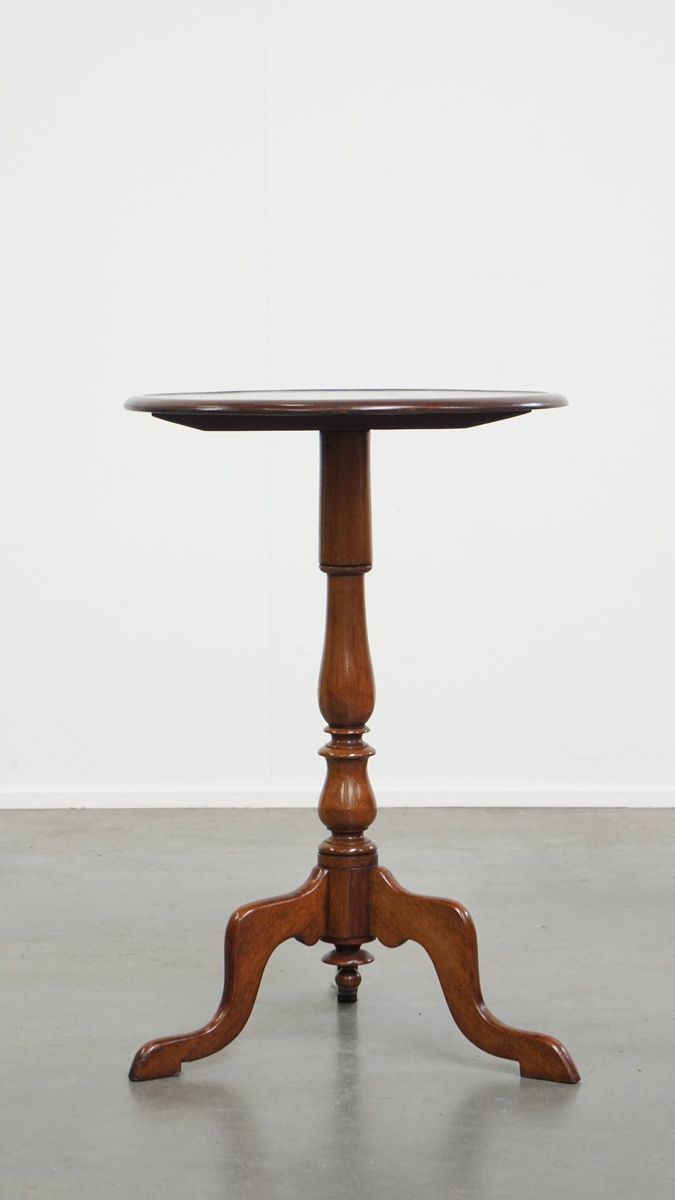 Antieke Engelse Bijzet/ Wijntafel Uit Eind 19e Eeuw Met Een Single Piece Top image 2