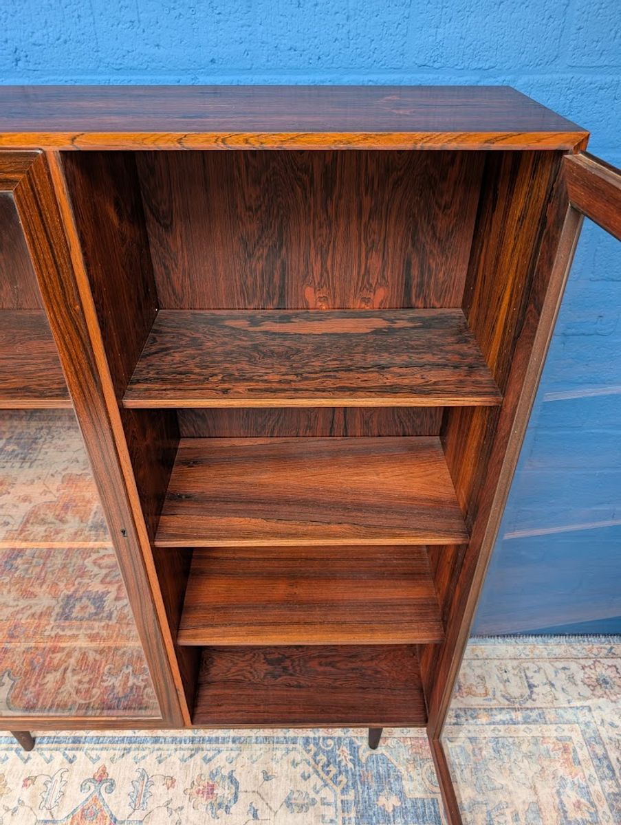 Vintage Palissander Vitrinekast, Jaren 60 image 8