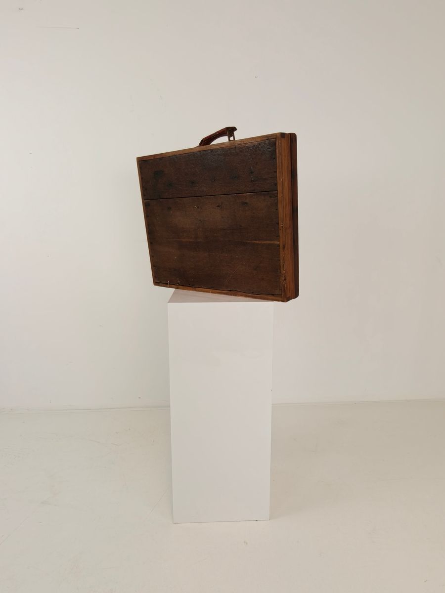 Antieke Draagbare Lessenaarkast – Circa 1920 image 4