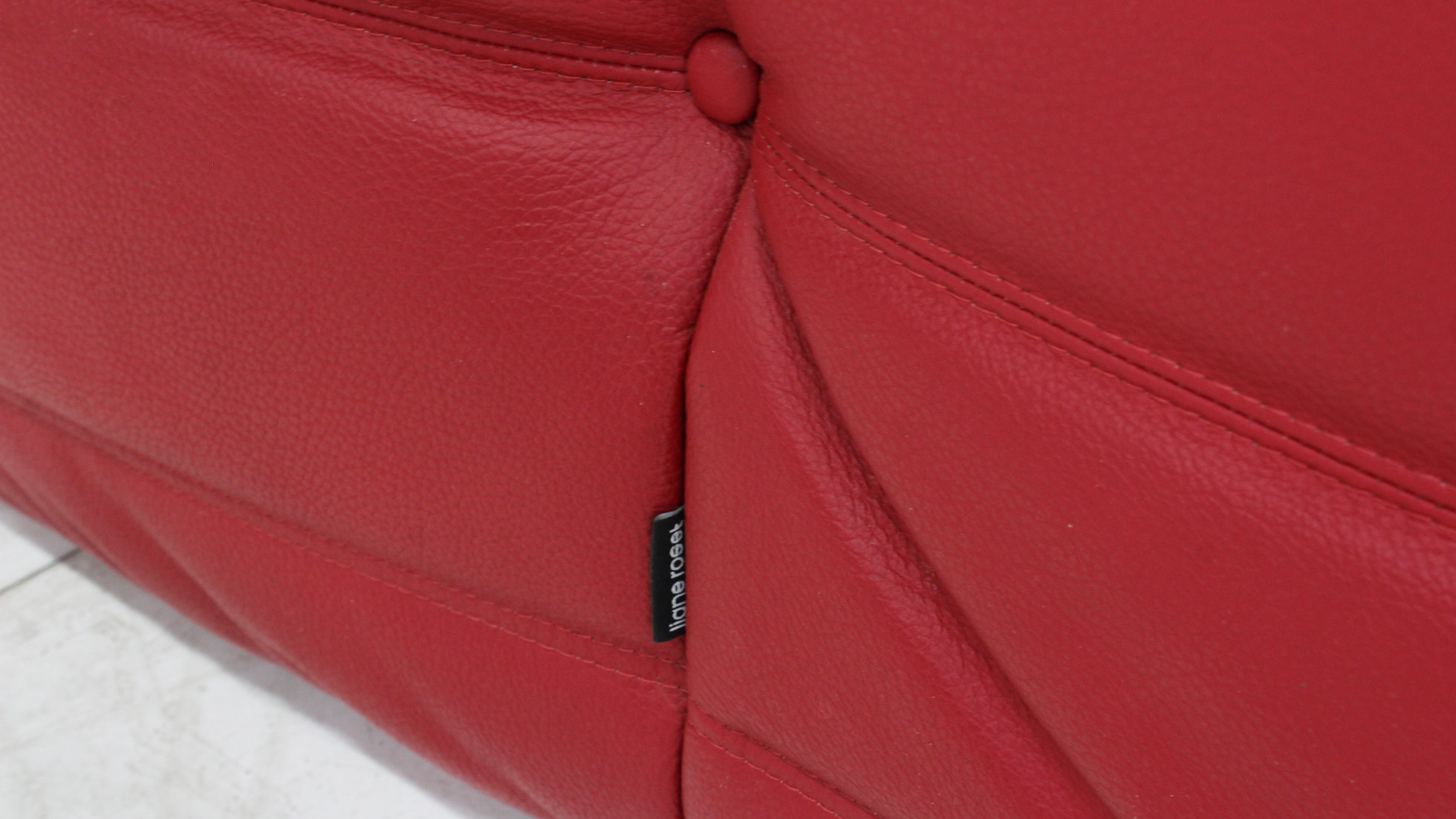 Togo Corner Chair Red Leather By Michel Ducaroy For Ligne Roset image 9