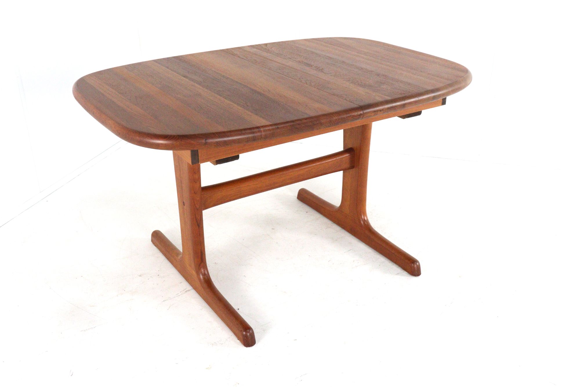 dyrlund Ovalen 1x Verlengbare Teak Eettafel Deens Vintage Massief Teak image 12