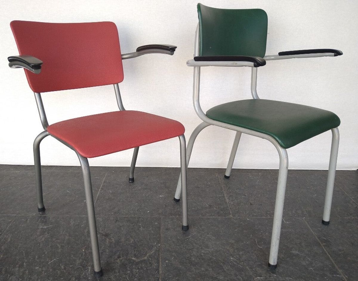 2x Gispen Chairs image 7