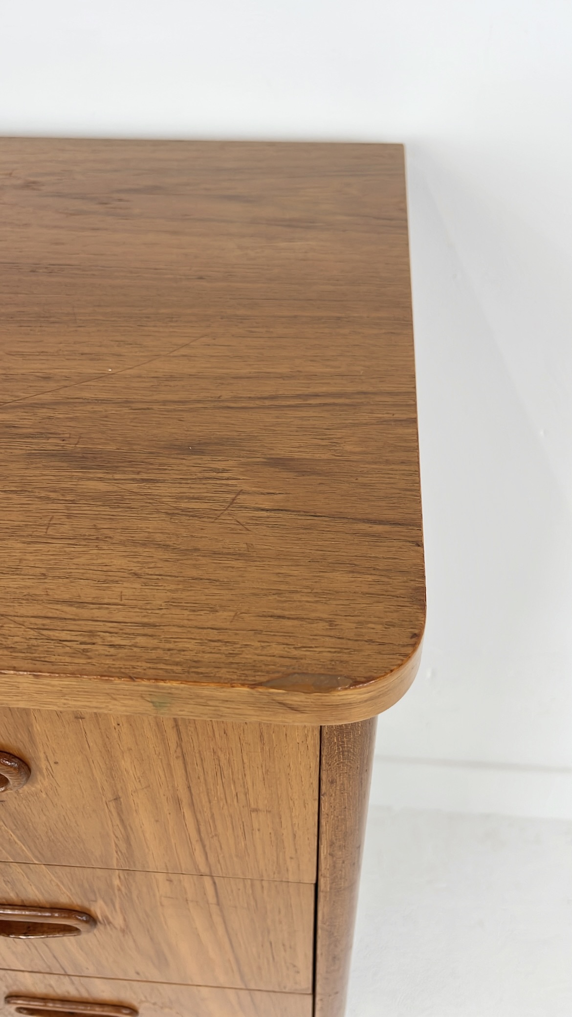 Scandinavisch Vintage Teak Fineren Ladekast Luvos image 5