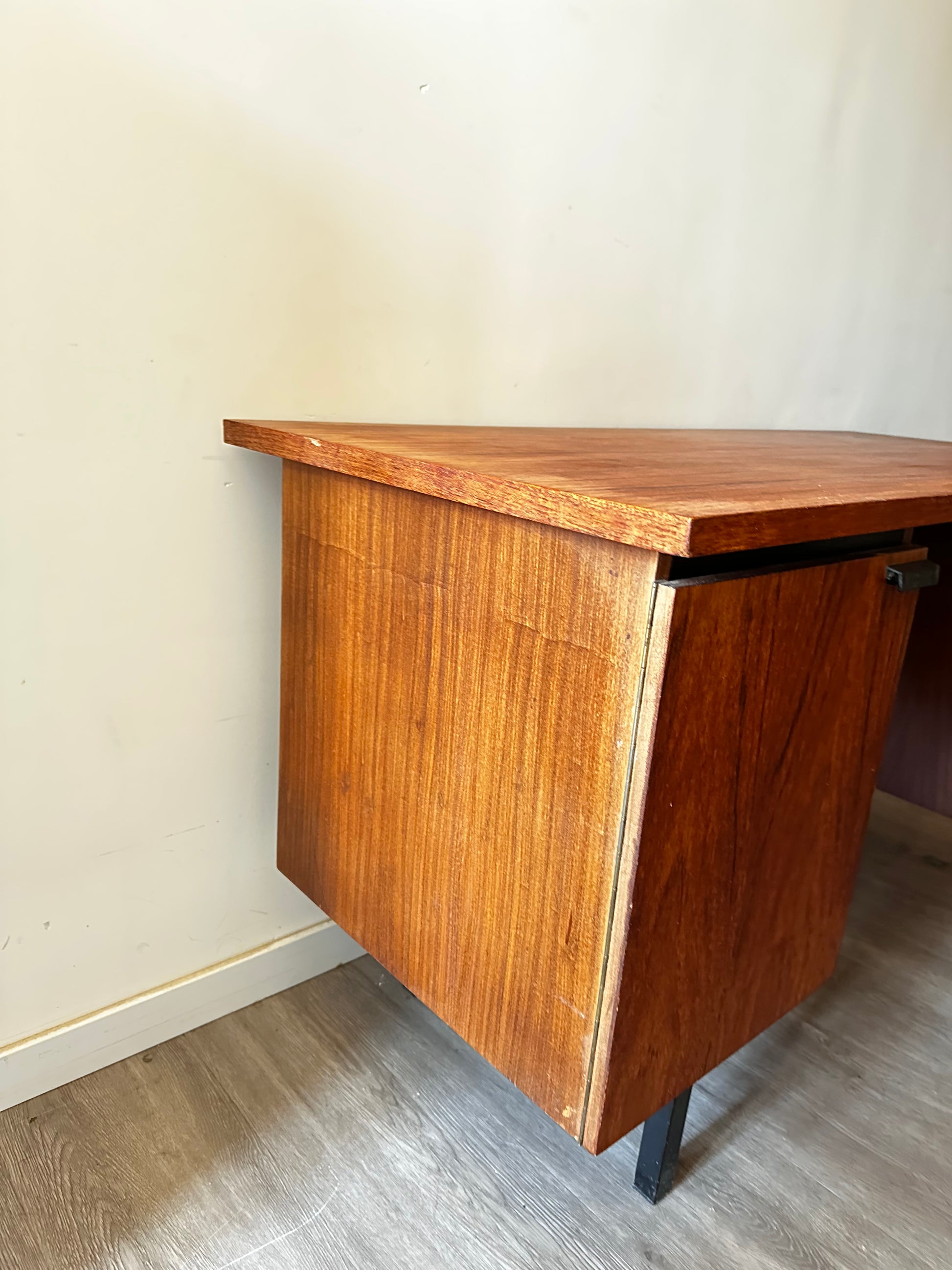 Jaren 60 Vintage Bureau image 5