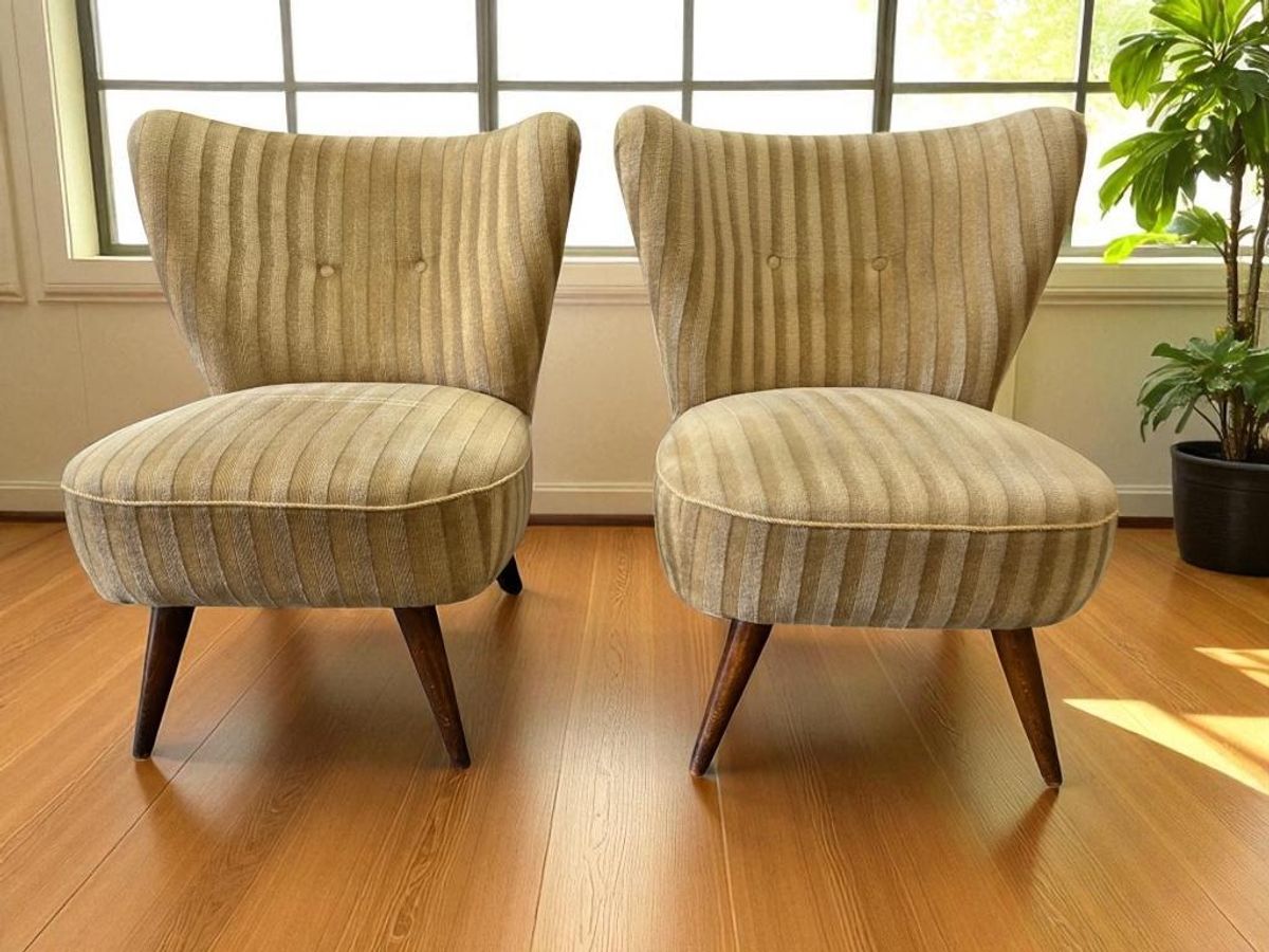 Set Van 2 Vintage Cocktailstoelen / Eenzitjes / Fauteuils image 3