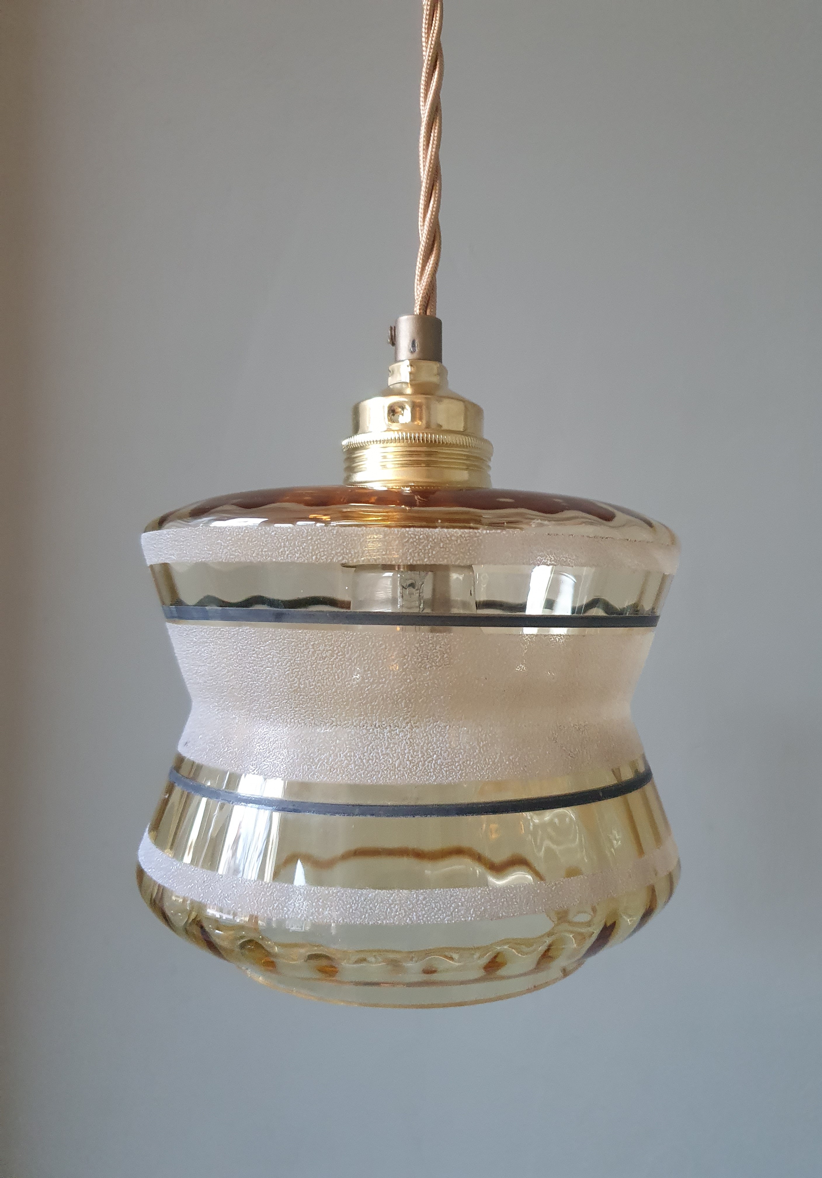 Vintage Hanglamp - Amberkleurig Glas Met Frosted Textuur image 4