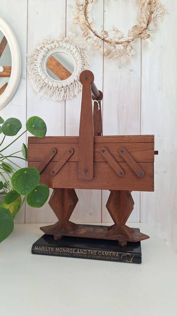 Vintage Sewing Box, Naaibox, Fournituren Harmonica Kastje image 9