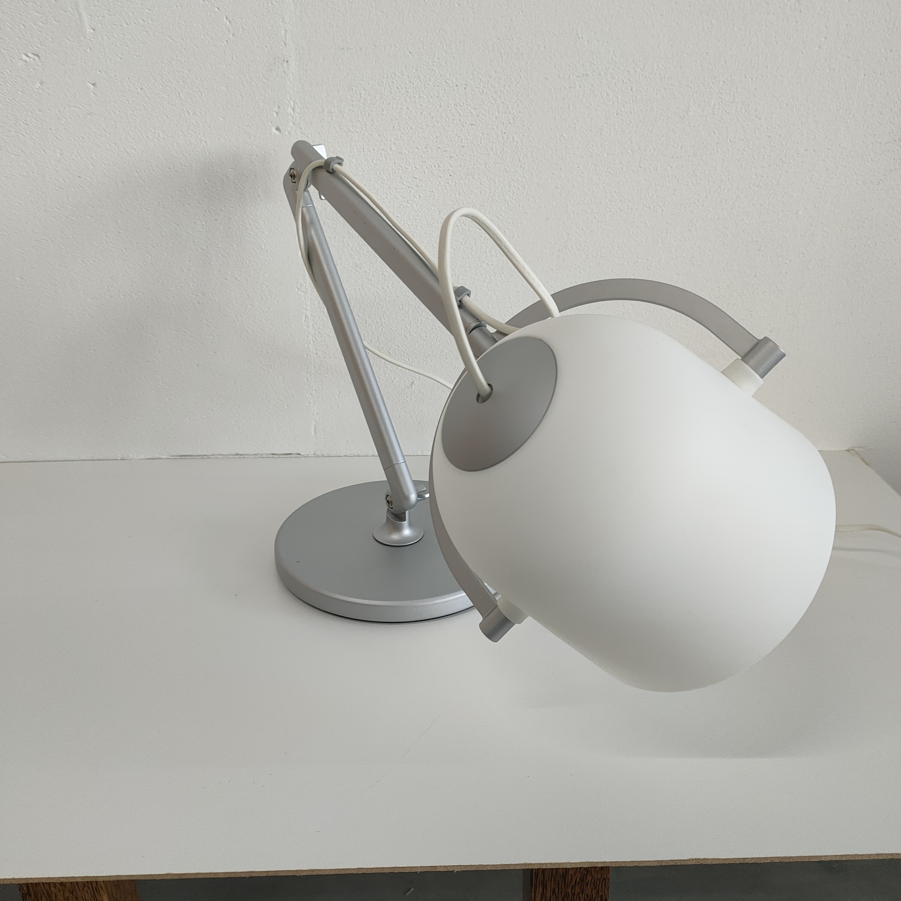 Svirvel Bureaulamp Designed By Chris Martin / Magnus Elebäck Voor IKEA image 12