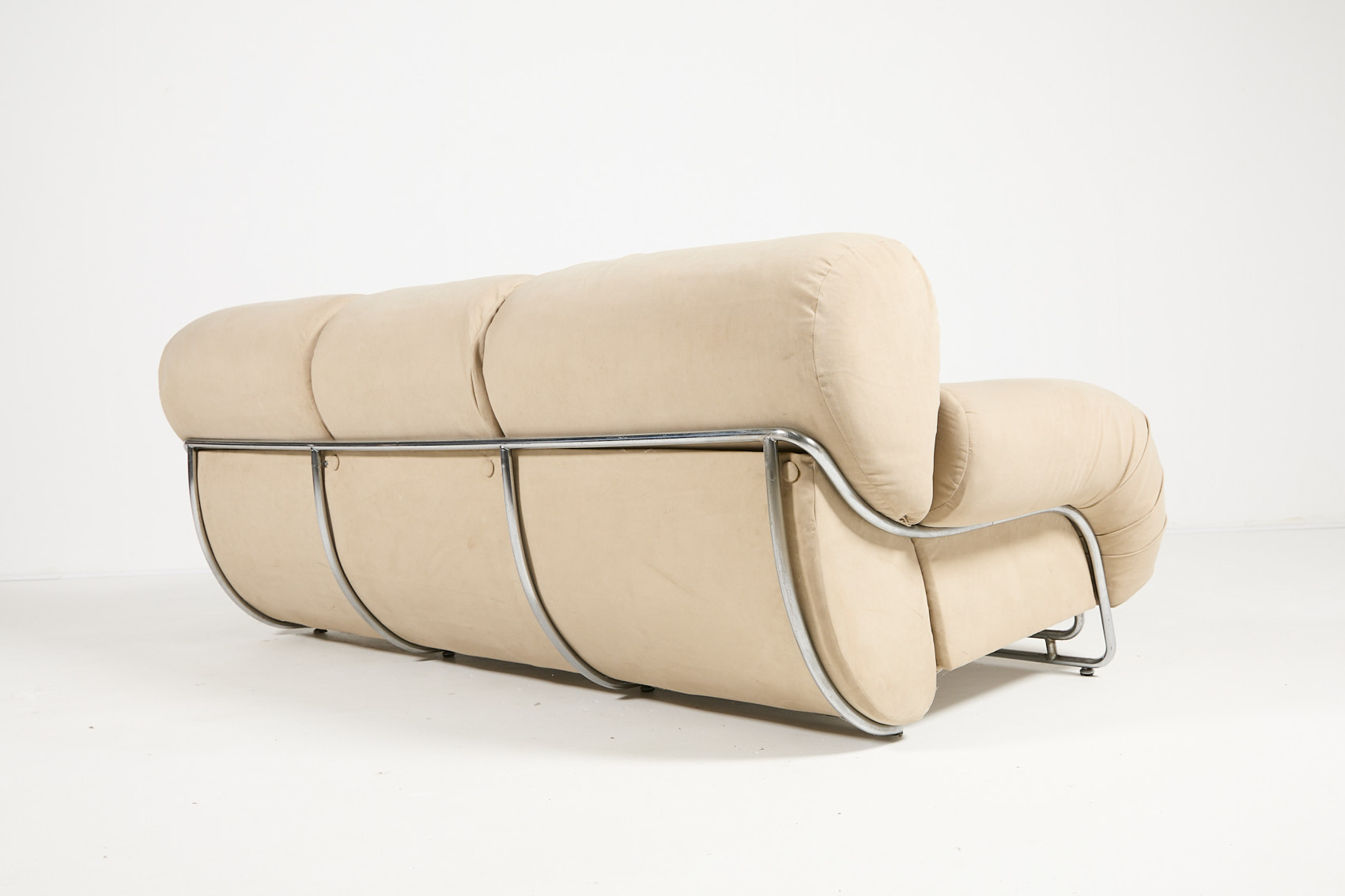 1970’s Sculptural Italian Design Sofa image 9