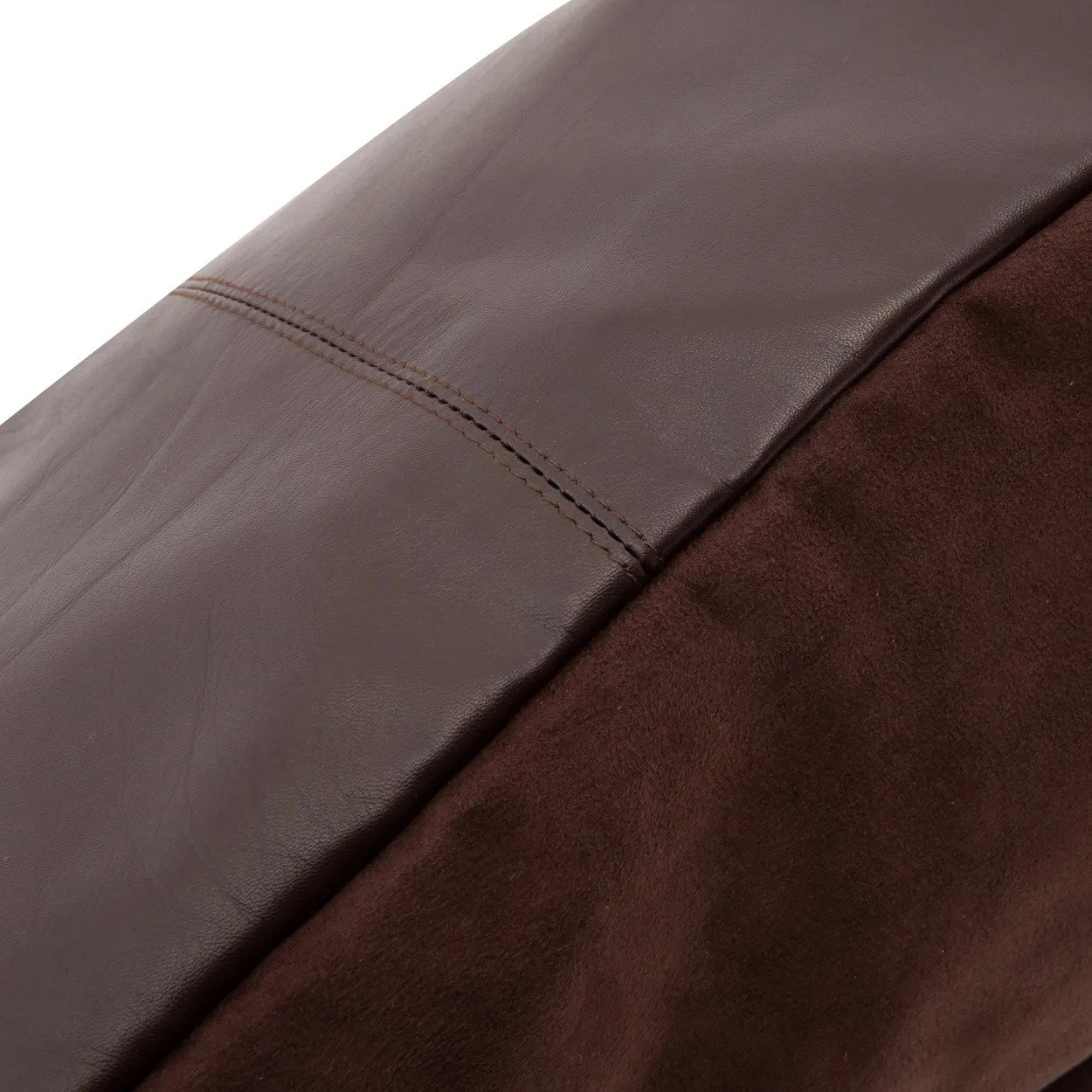 Bazar Bizar | De Four Panel Leather Kussenhoes - Chocolade - 60x60 image 4